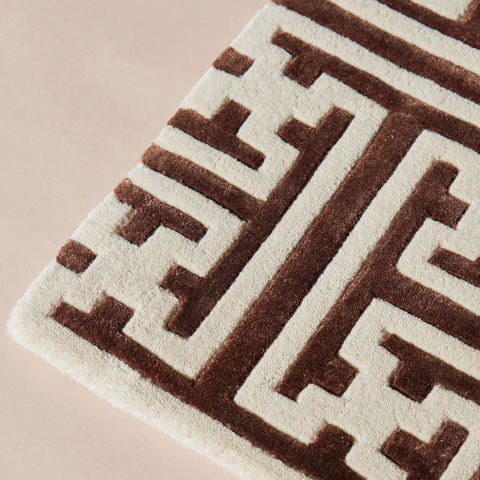 Greca Rug