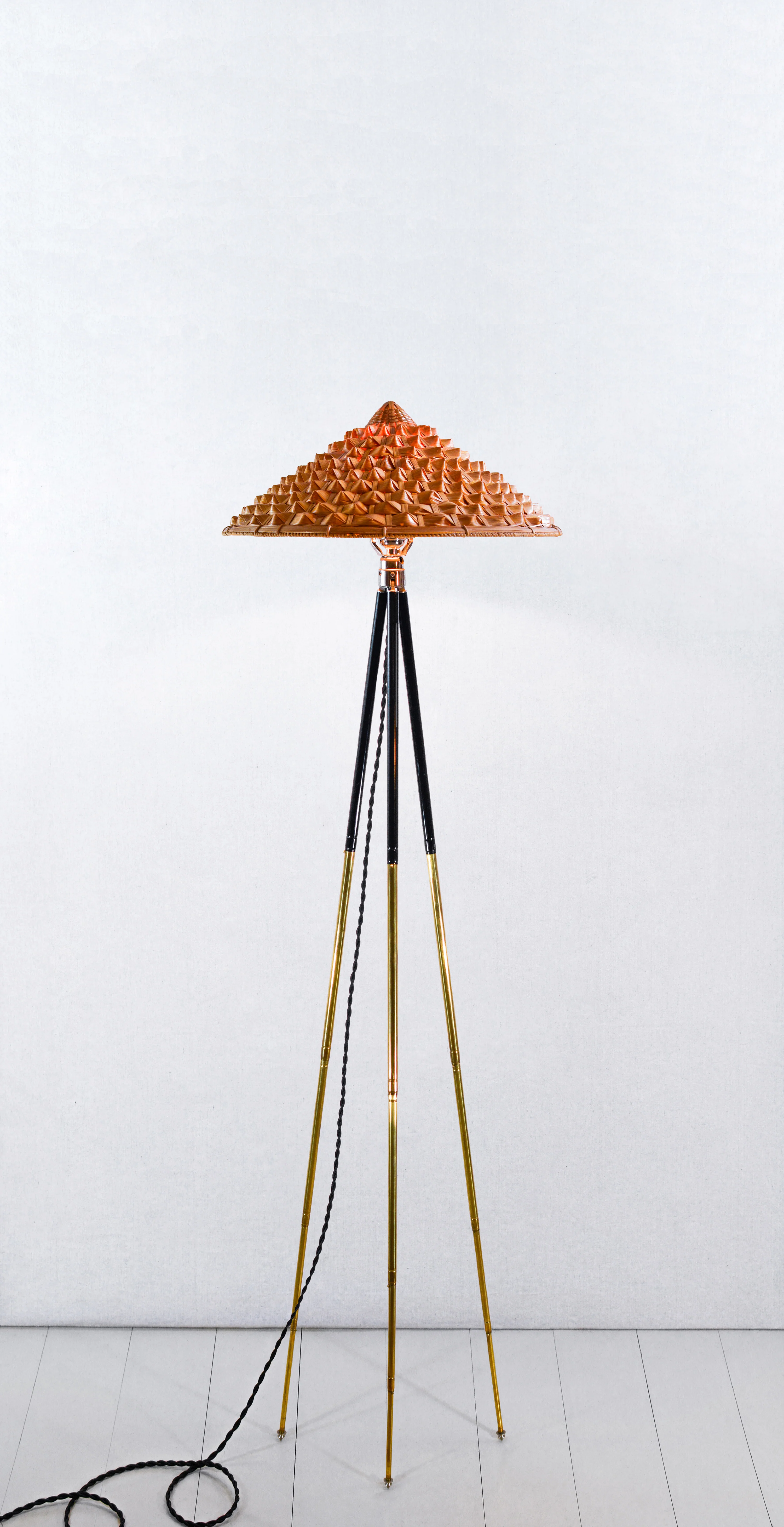 'Horst' Tripod Lamp in Two-Tone Brass with Oiled Pangolin Shade - Image 3