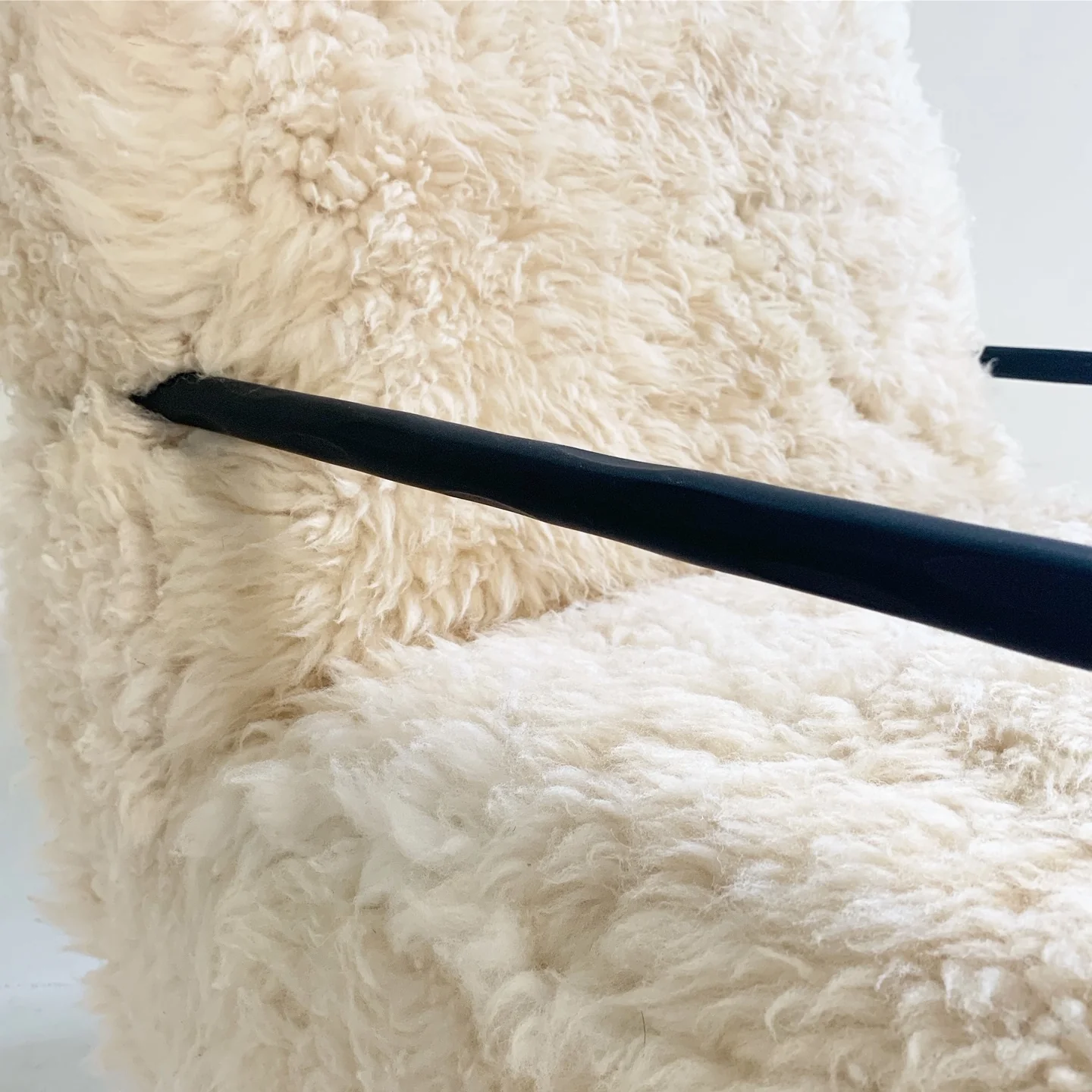 Iron Armchairs in California Sheepskin, pair - Image 2