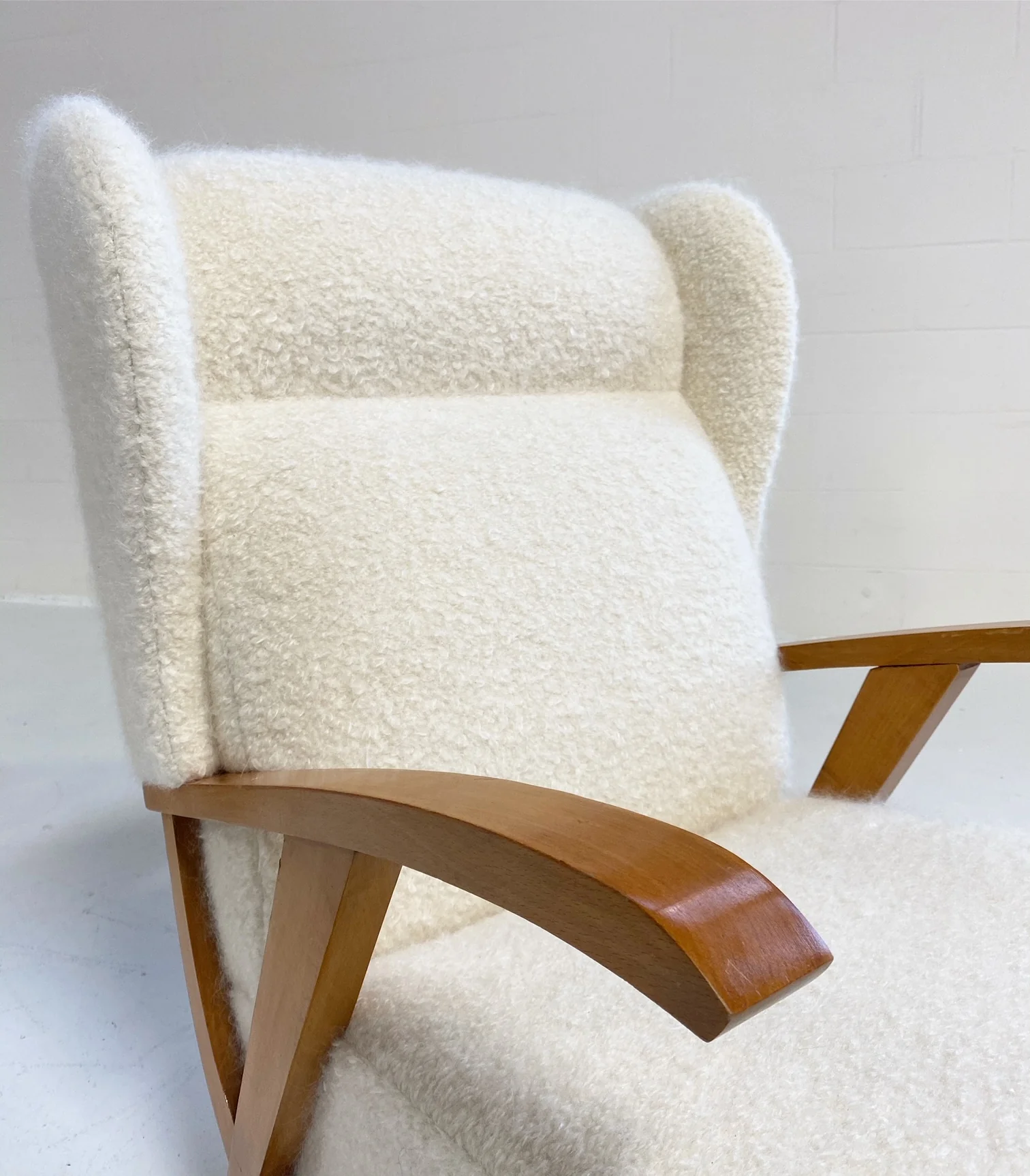 Italian Lounge Chairs in Pierre Frey boucle, pair - Image 2