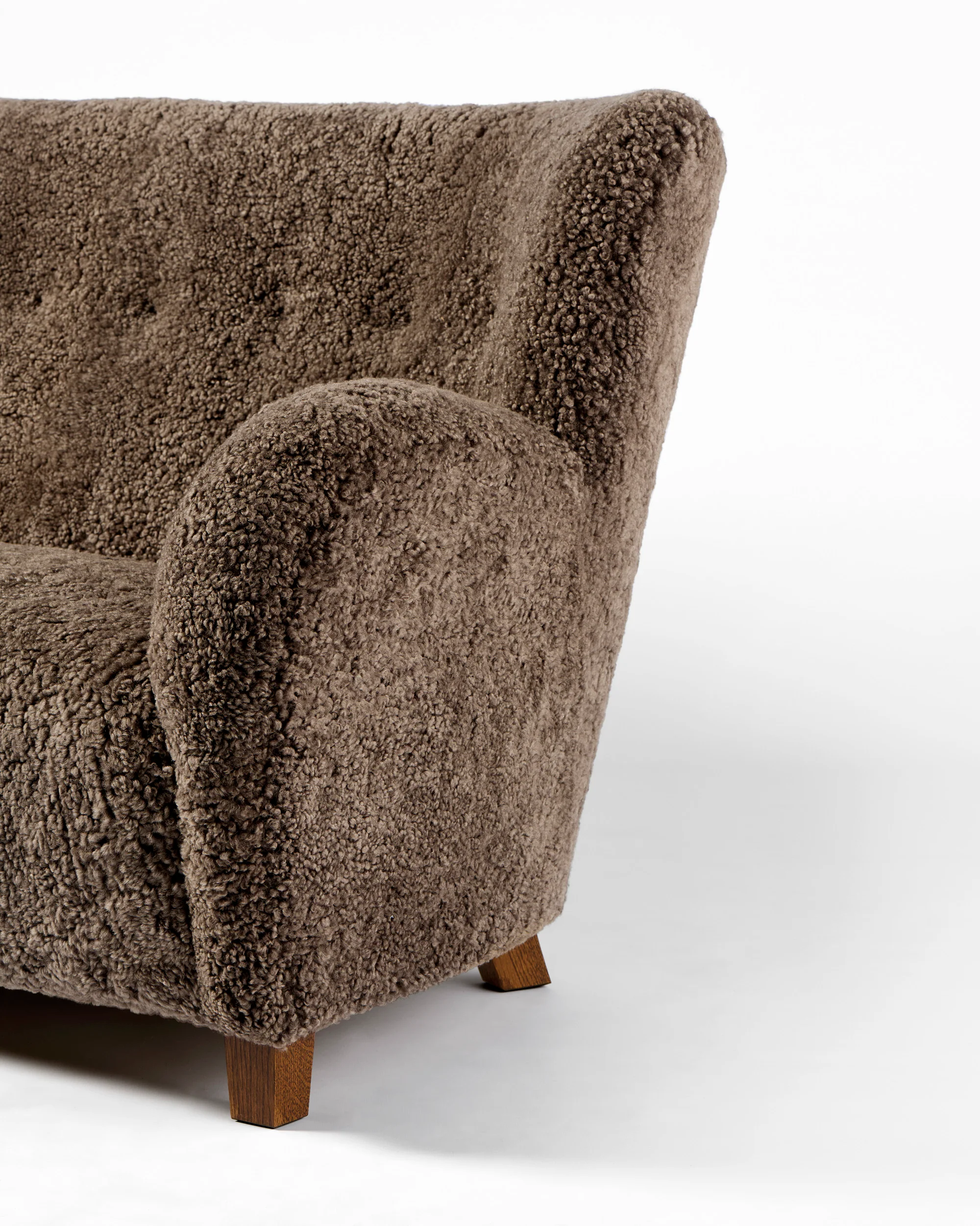 Karu Sofa | Sahara - Image 2