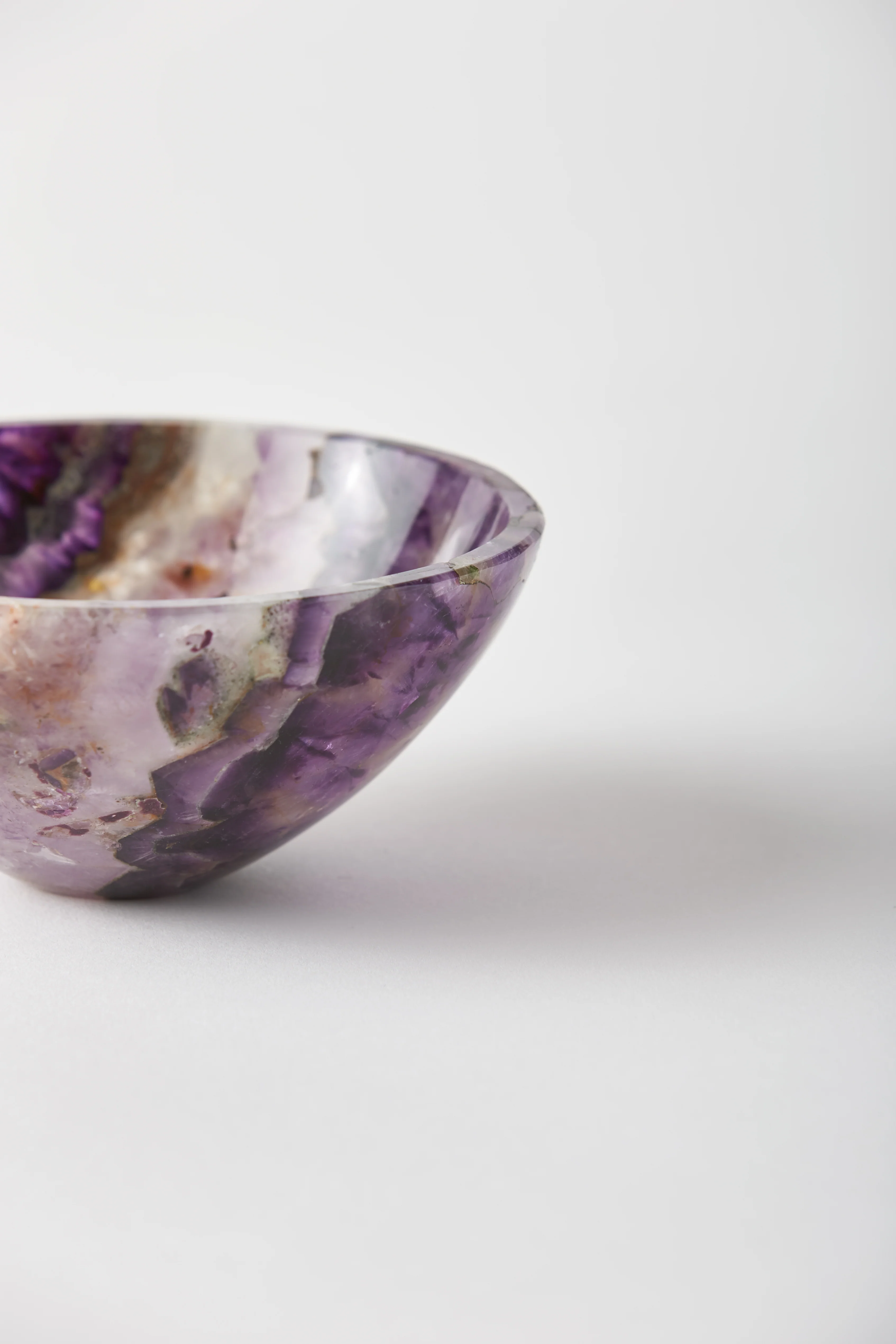 Large Amethyst Bowl - Image 4