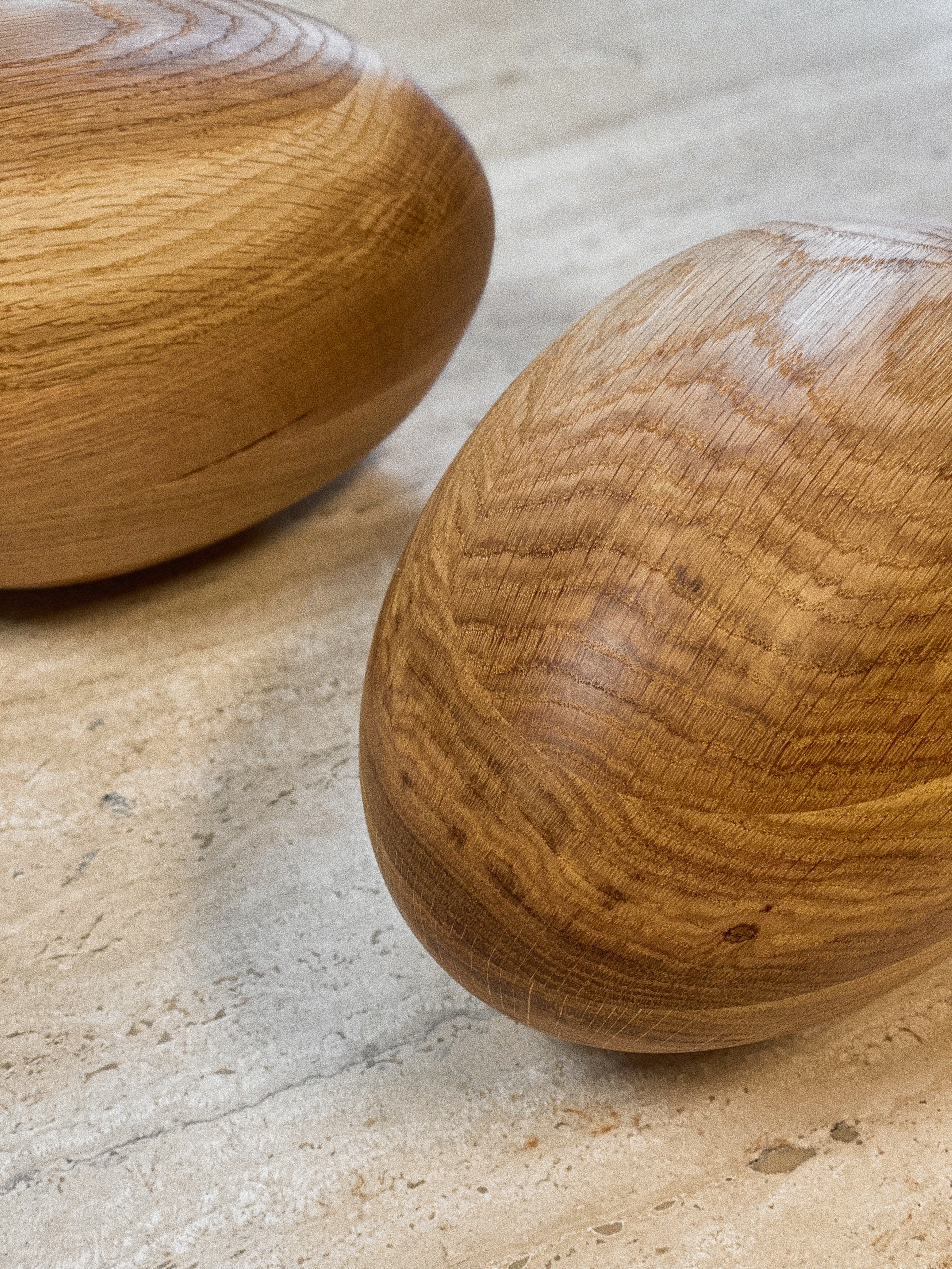 Large Oak Egg Sculpture - Image 11