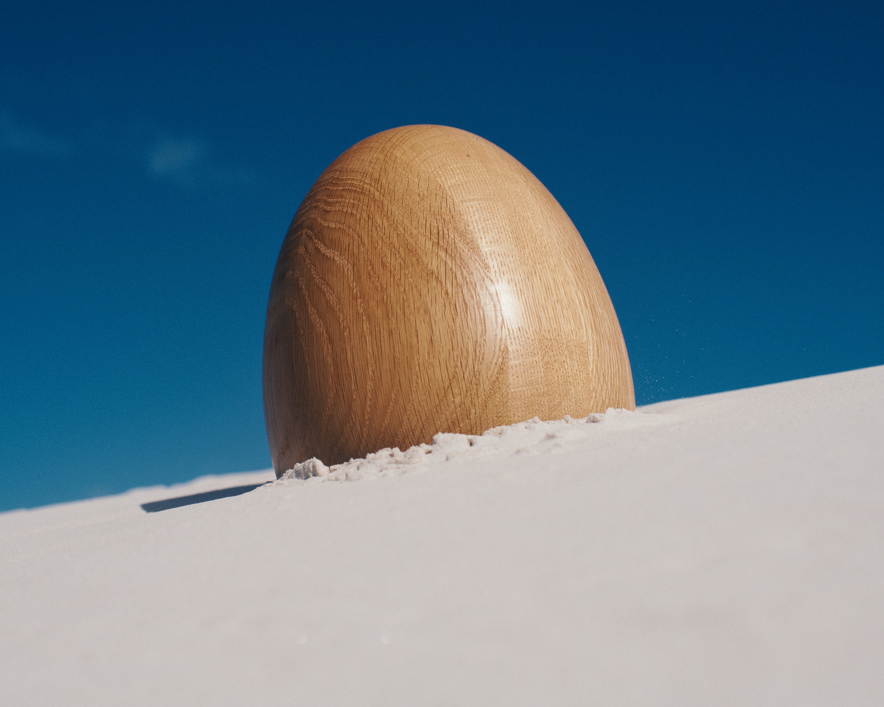 Large Oak Egg Sculpture - Image 13
