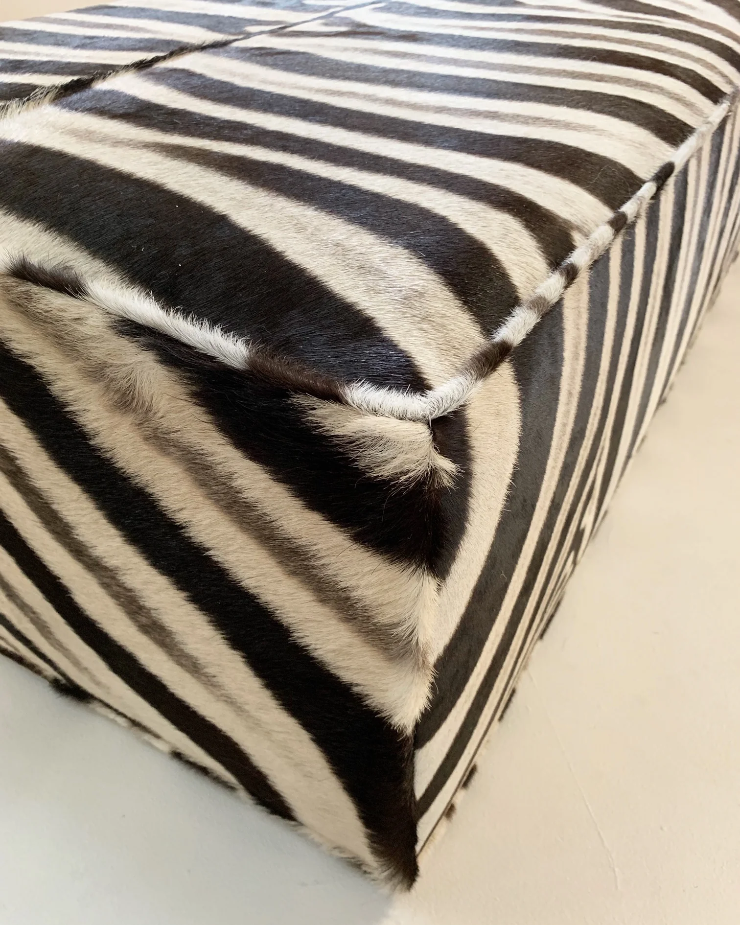 The Forsyth Ottoman in Zebra - Image 4