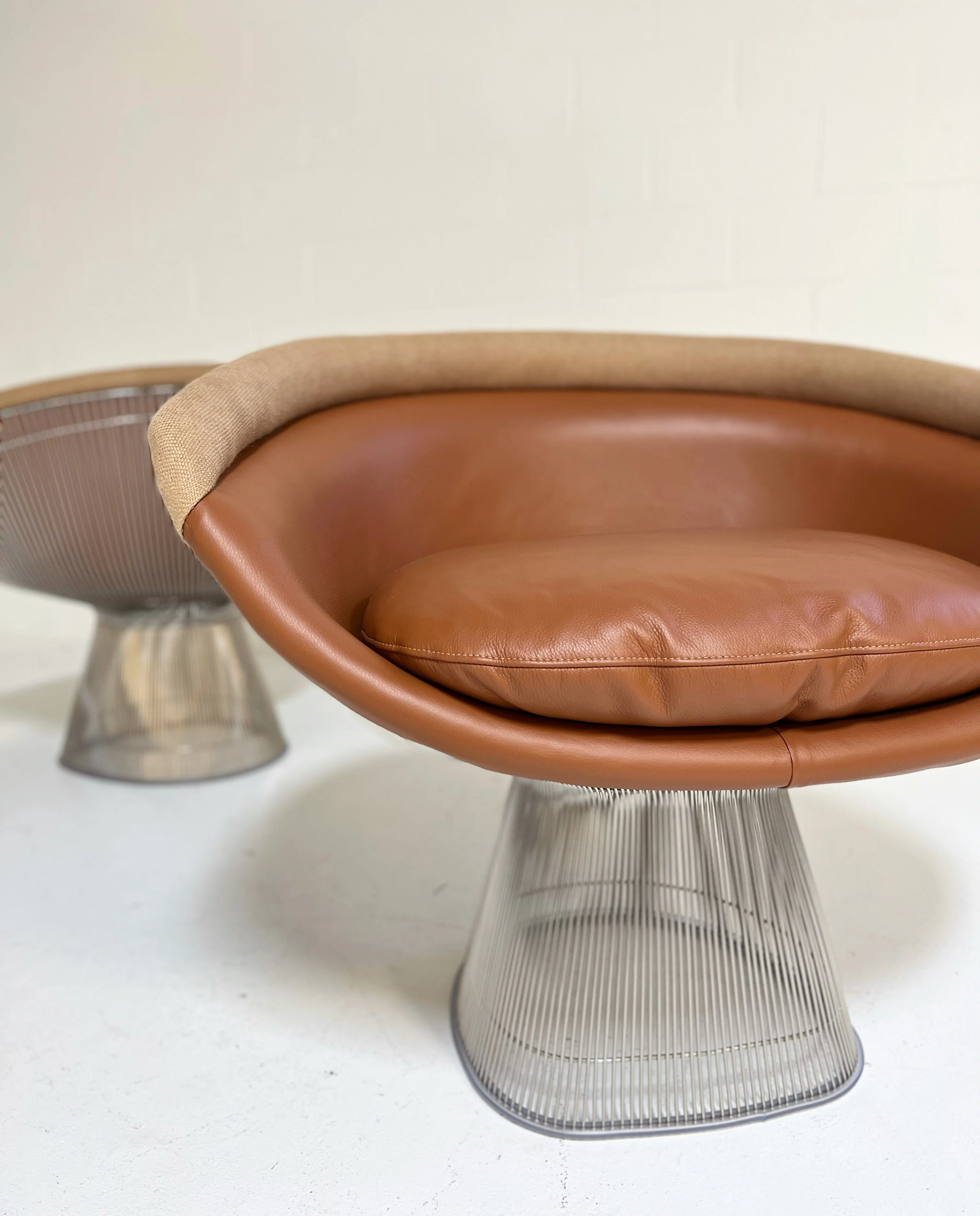 Lounge Chairs in Loro Piana Leather and Linen, pair - Image 11