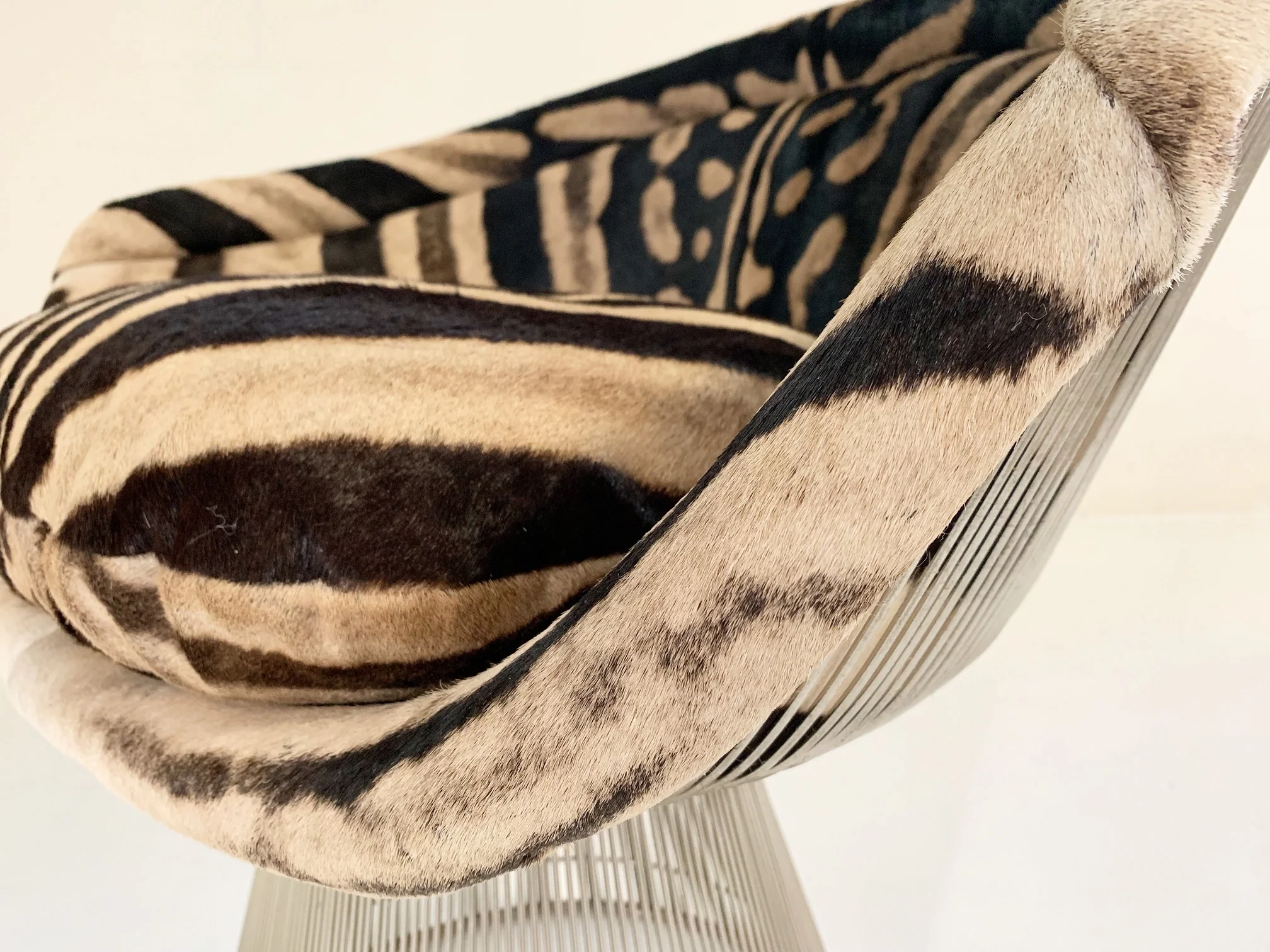 Lounge Chairs in Zebra Hide, pair - Image 2