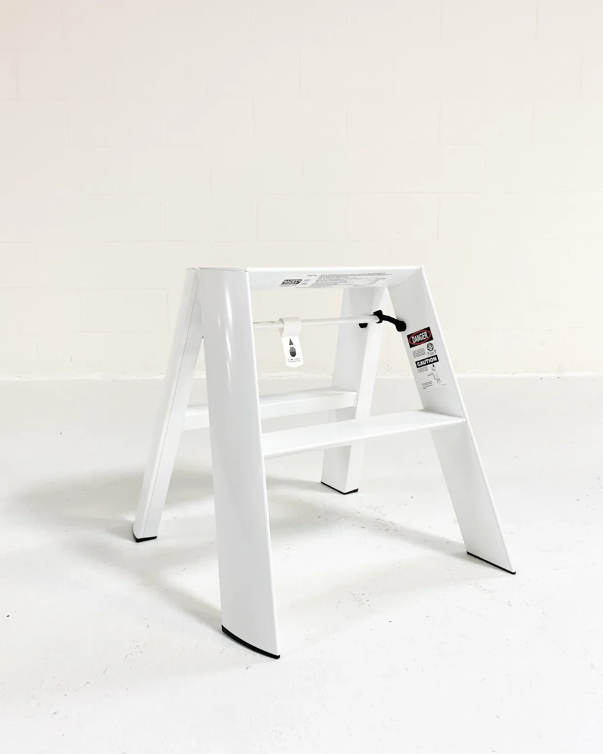 Lucano Wide 2-Step Ladder, White - Image 4