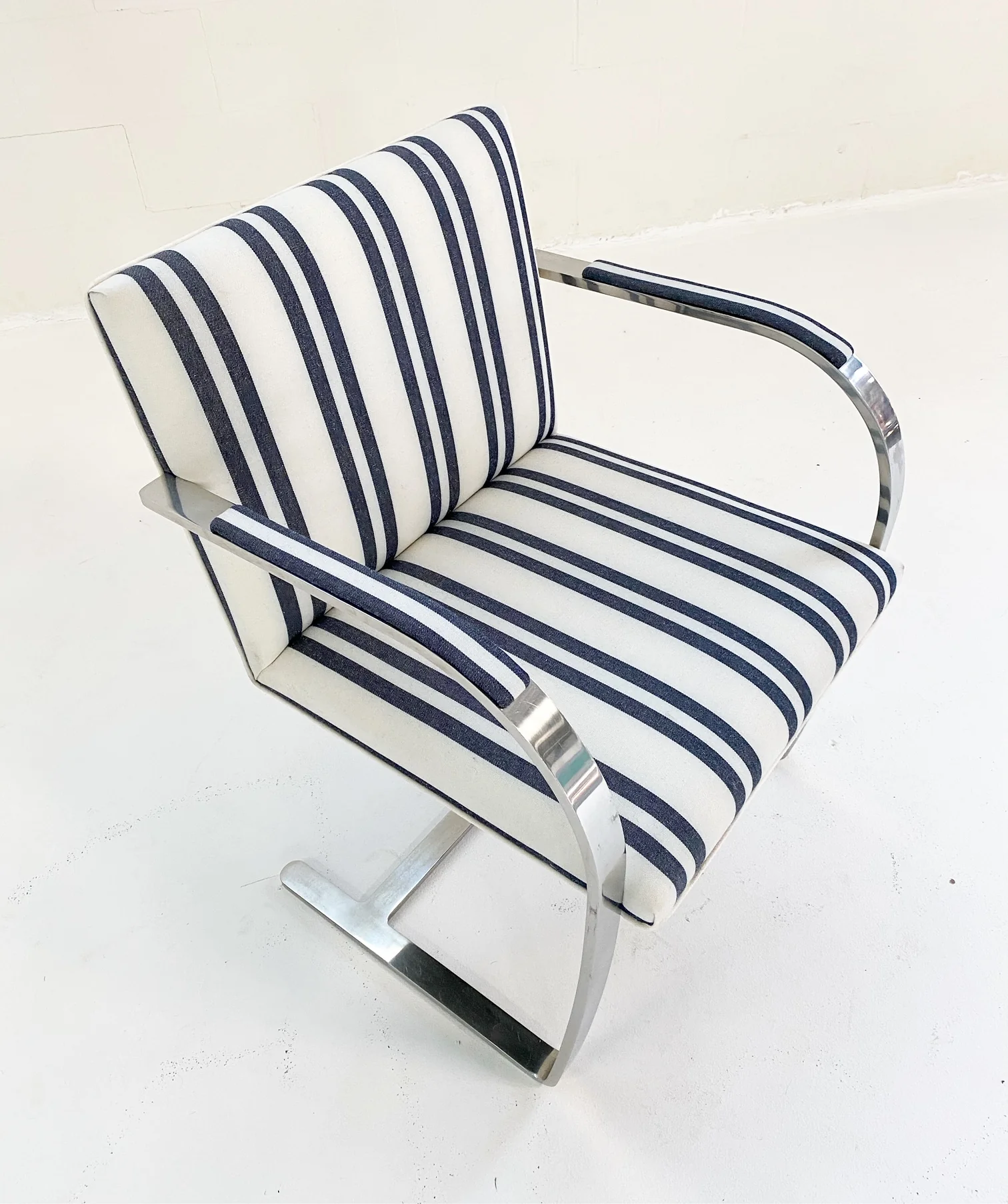 Ludwig Mies van der Rohe Brno Chair - Image 6