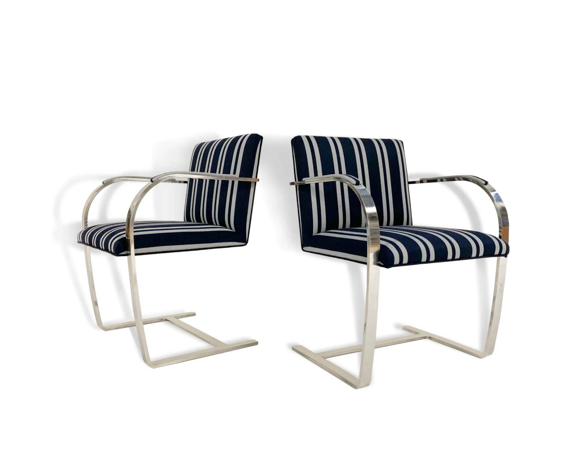 Ludwig Mies van der Rohe Brno Chairs, pair - Image 10