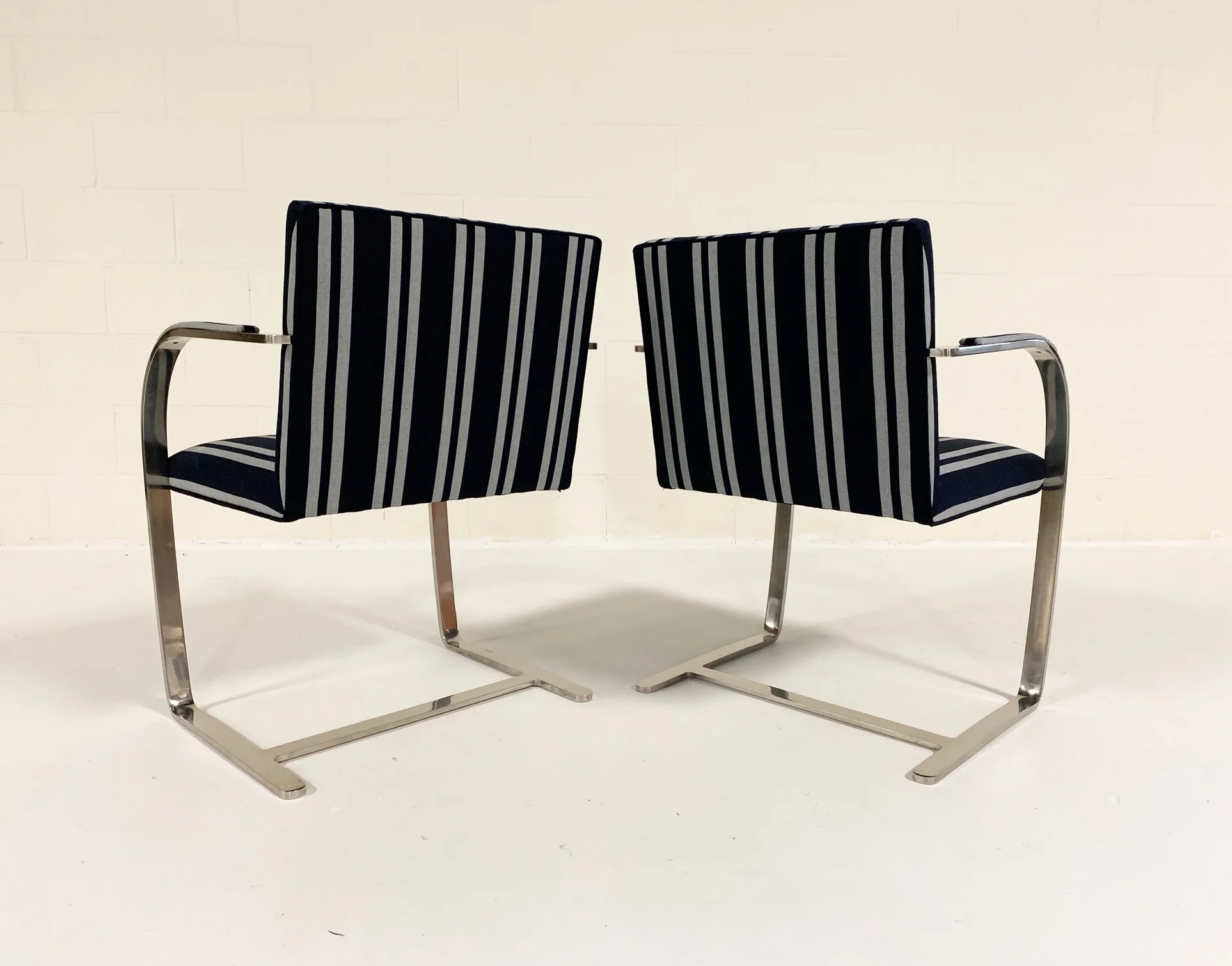Ludwig Mies van der Rohe Brno Chairs, pair - Image 7