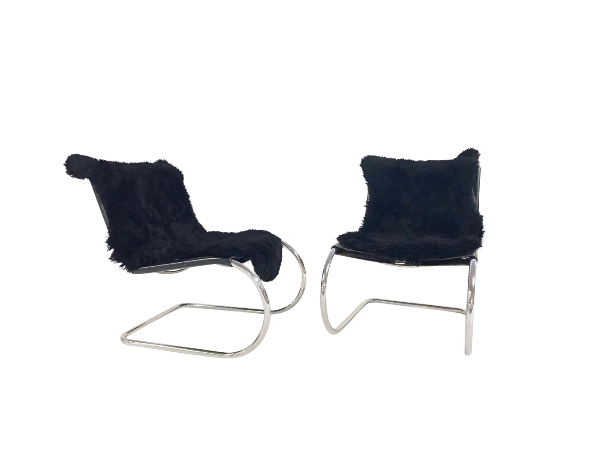 MR Chairs with Brazilian Sheepskins, pair - Image 7