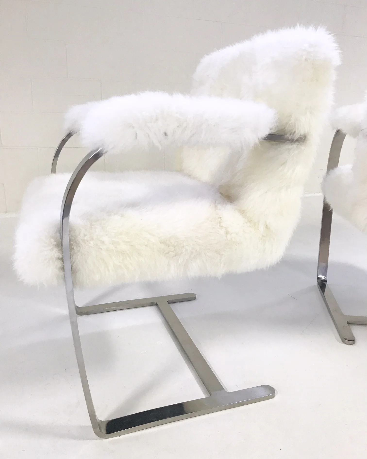 Brno Chairs in New Zealand Sheepskin, pair - Image 8