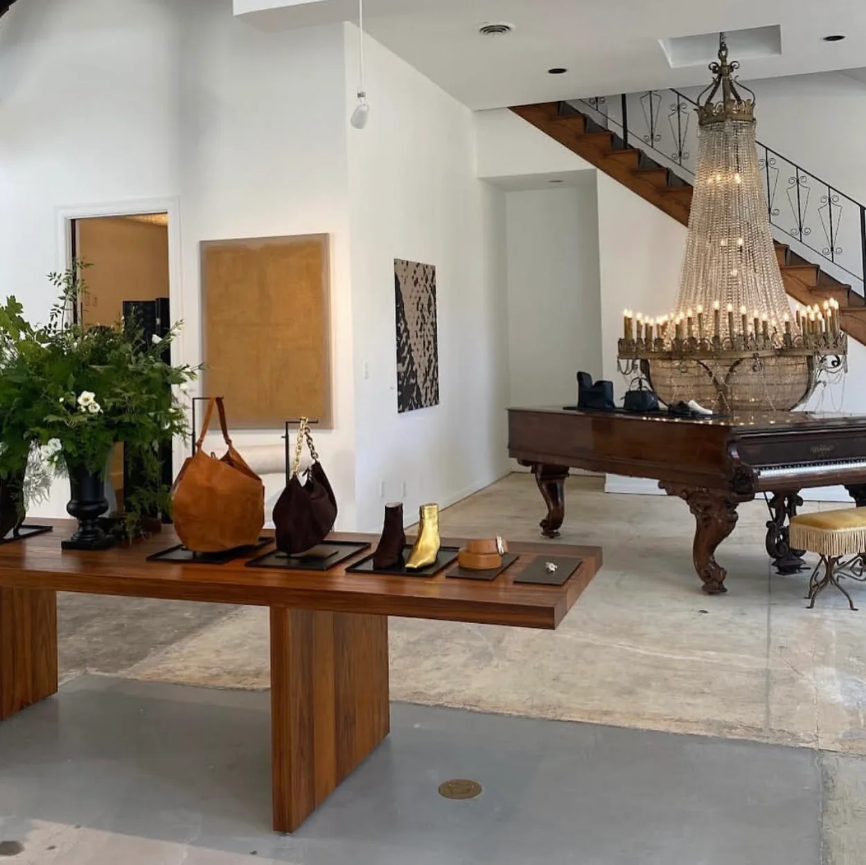Millenium Hope Dining Table - Image 6