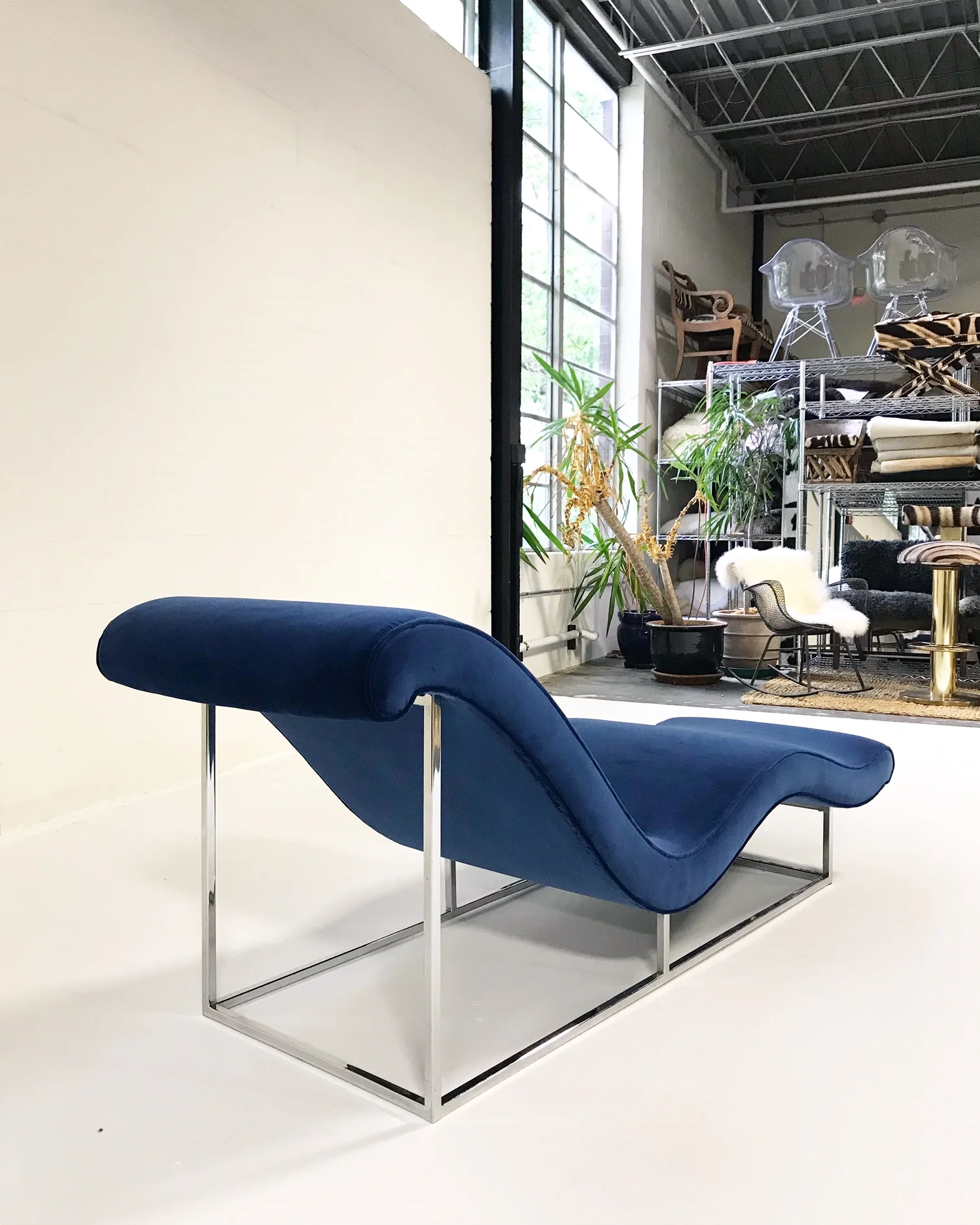 Chaise Lounge in Loro Piana Velvet - Image 10