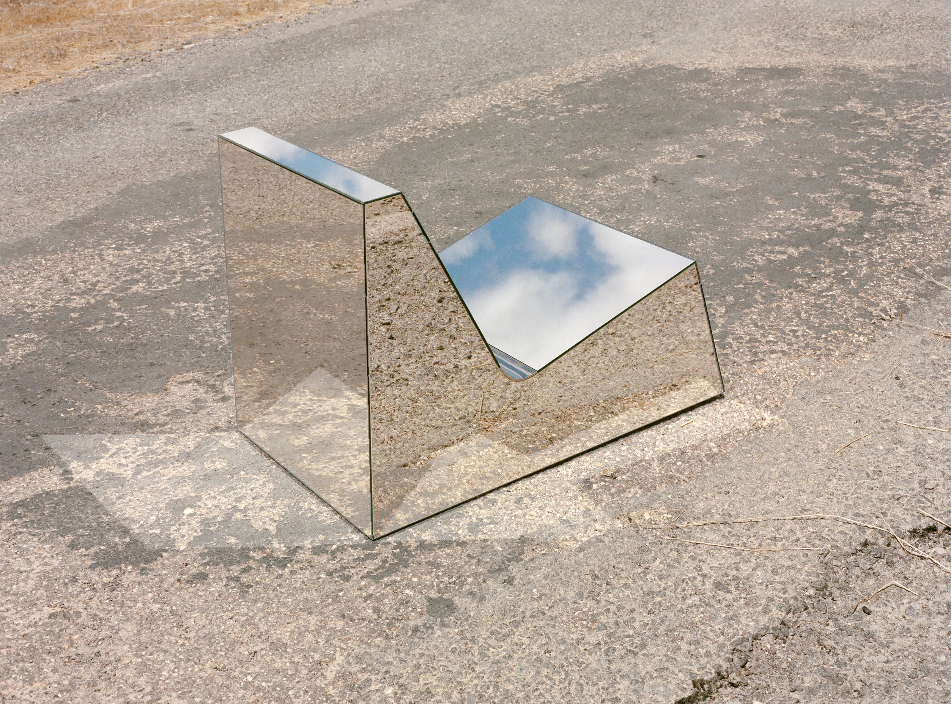 Lounge Chair - Image 4