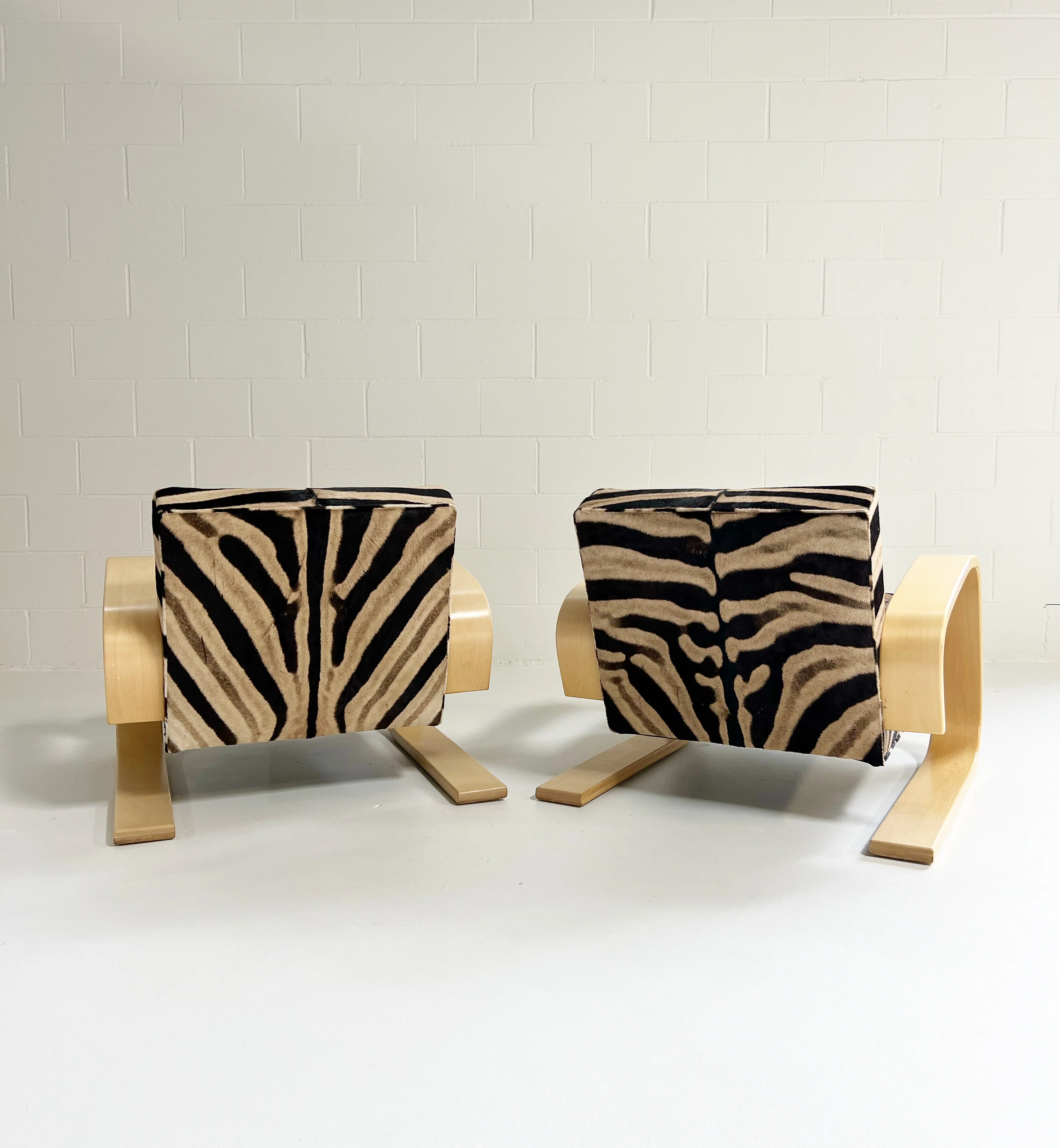 Model 400 "Tank" Lounge Chairs in Zebra, Pair - Image 6