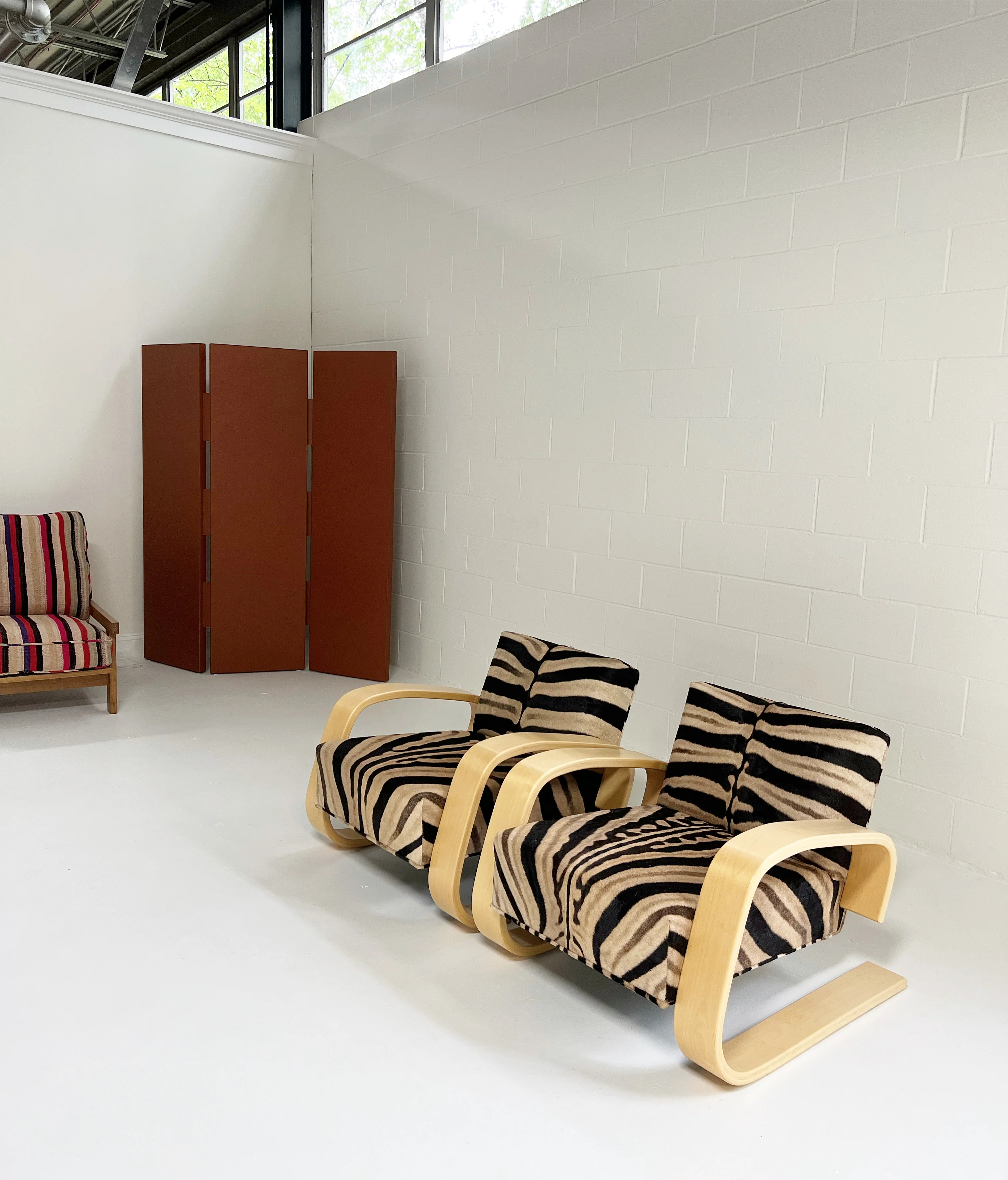 Model 400 "Tank" Lounge Chairs in Zebra, Pair - Image 9