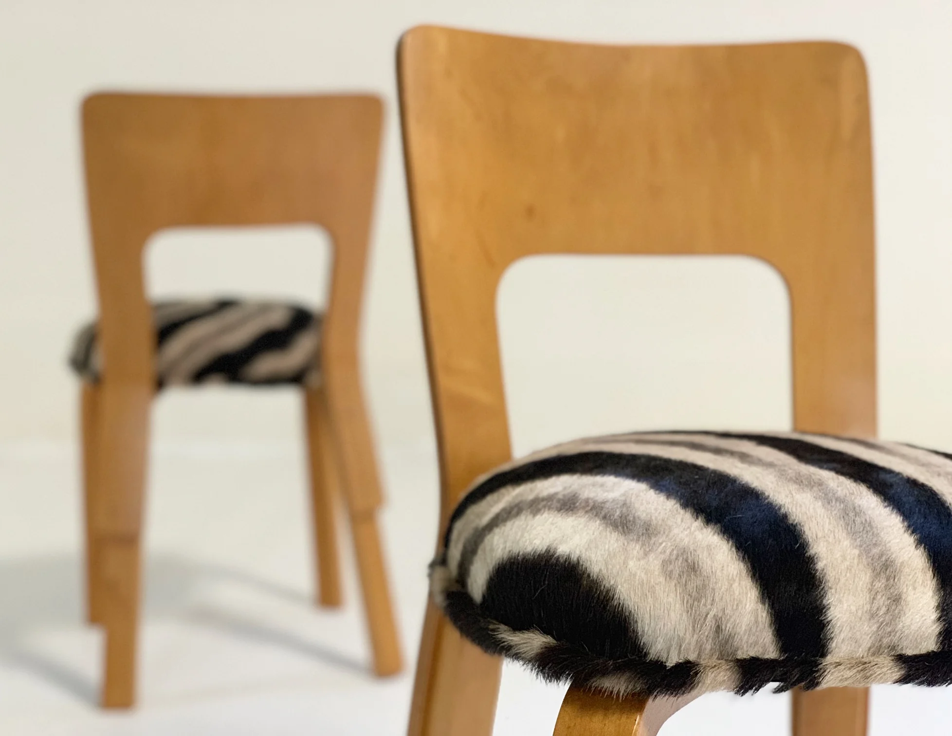 Model 66 Chairs in Zebra Hide, only one available - Image 3