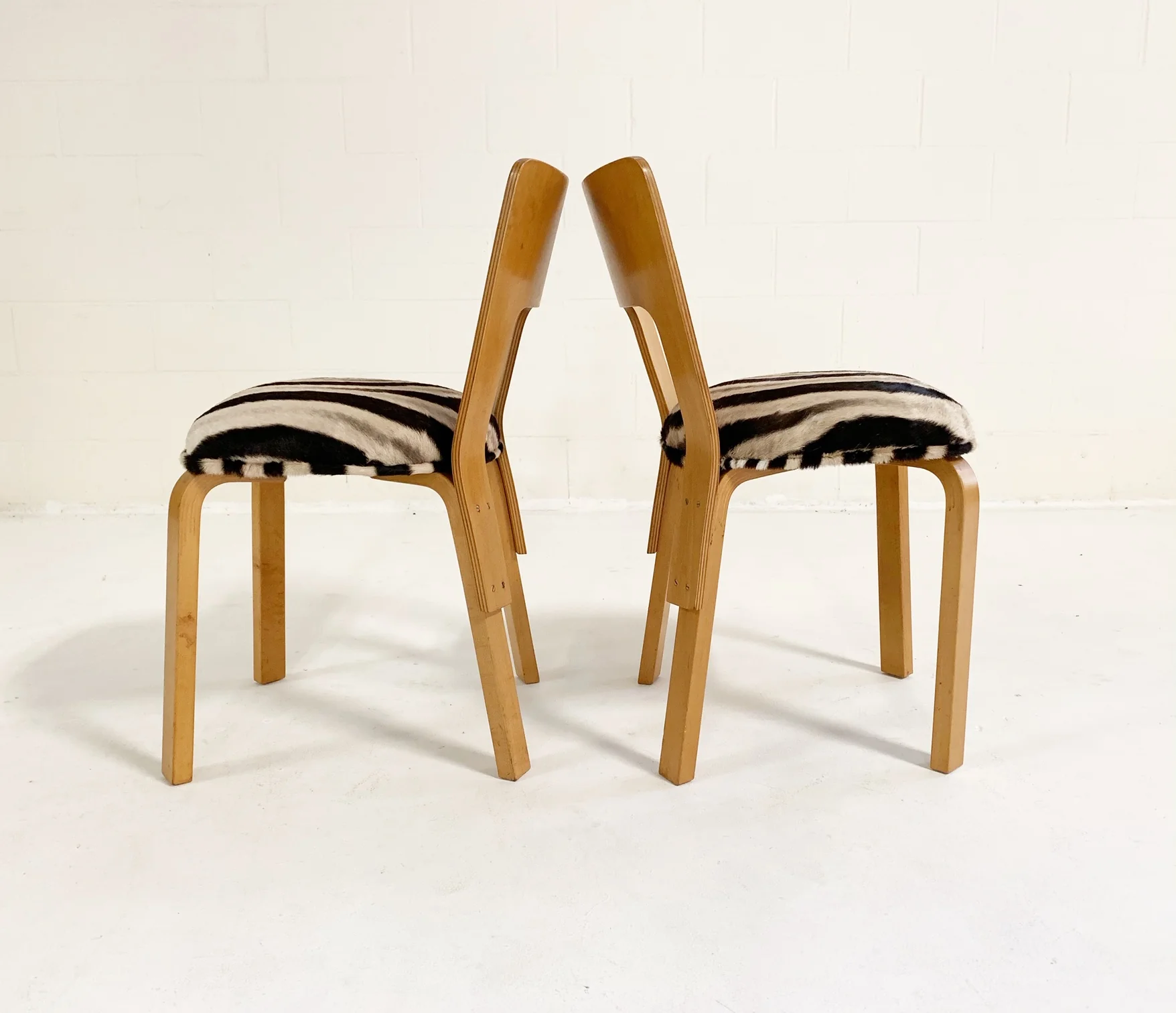 Model 66 Chairs in Zebra Hide, only one available - Image 5