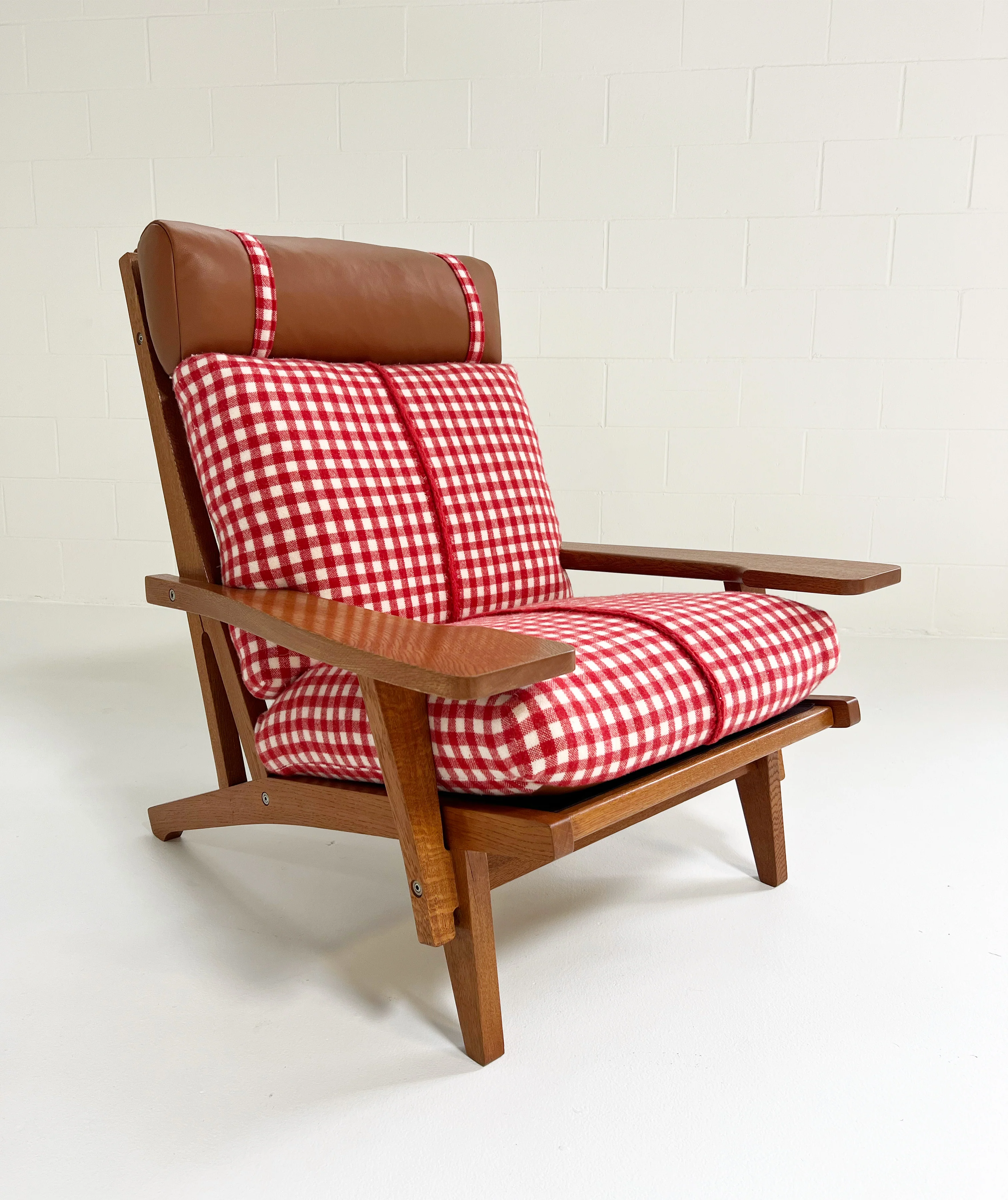Model GE 375 Paddle Chair and Ottoman in The Elder Statesman Cashmere - Image 5