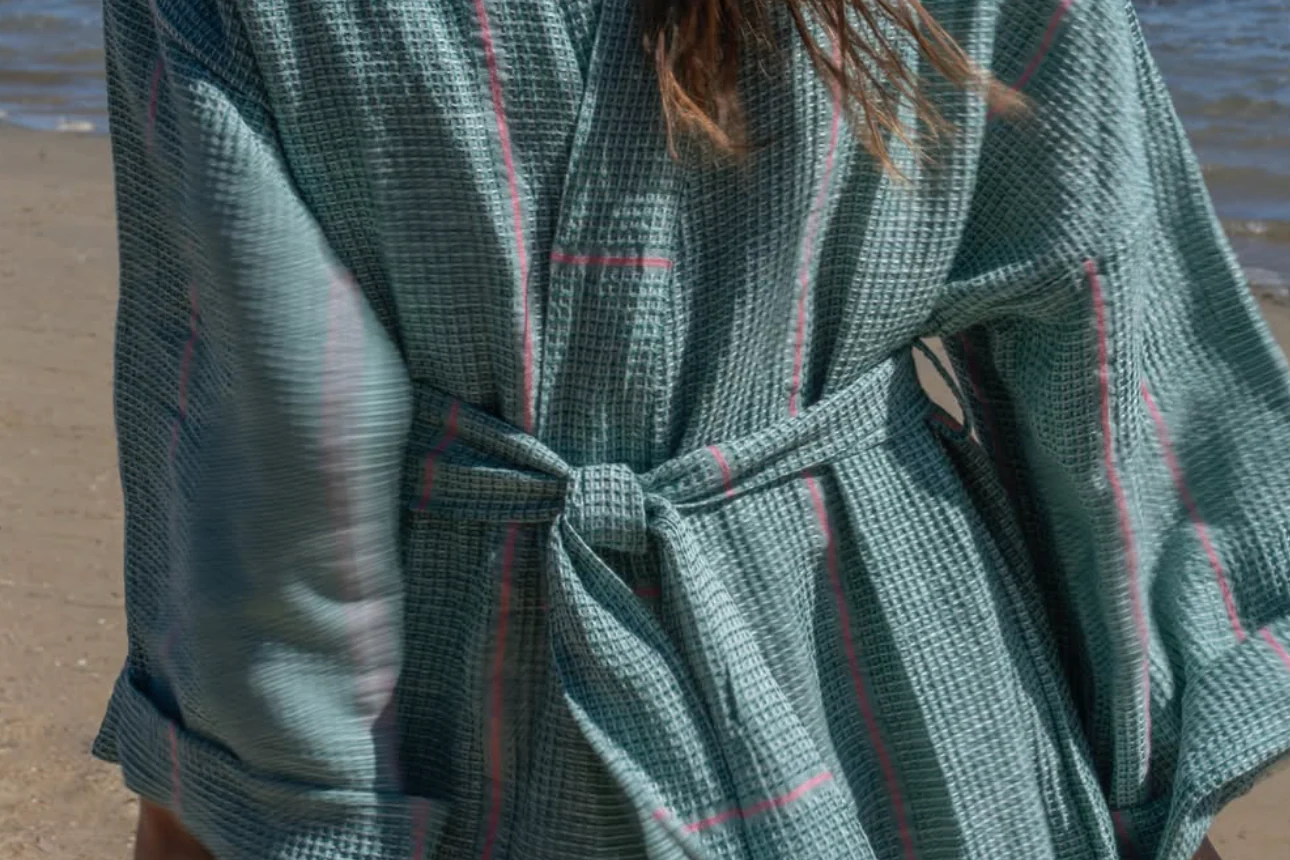 Montecatini Bathrobe, Pino Green/Pink - Image 3