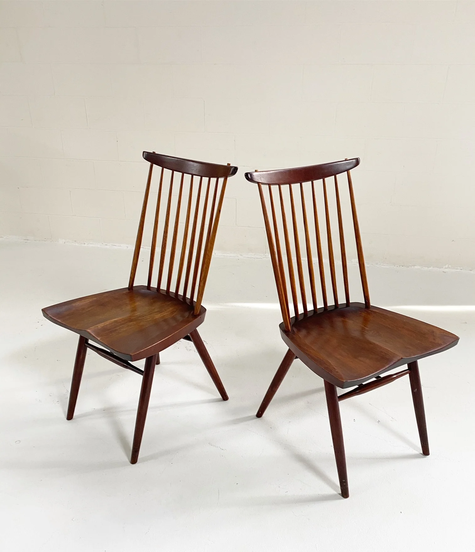 New Chairs, pair - Image 3