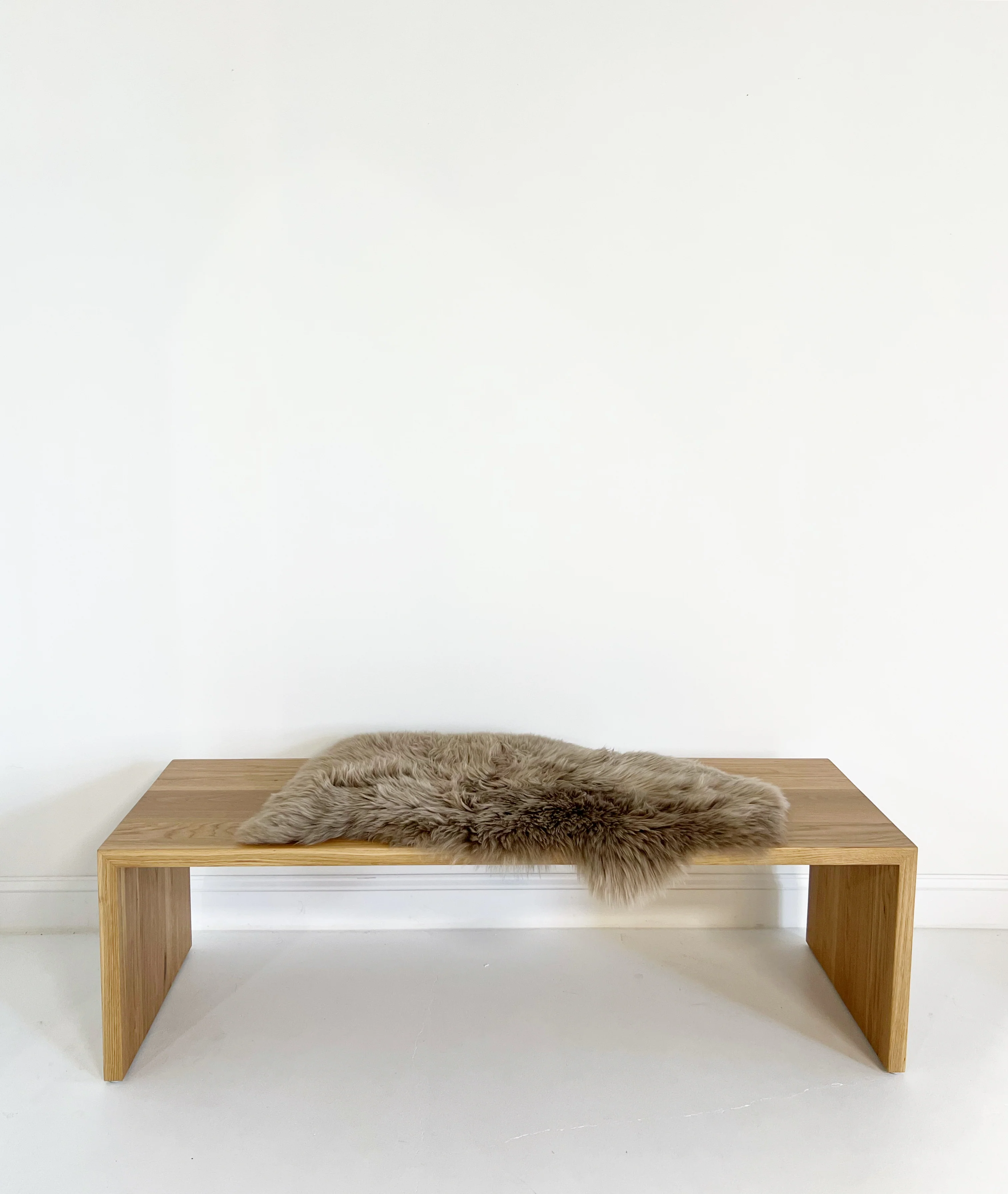 New Zealand Sheepskin Rug - Smokey Taupe - Image 5