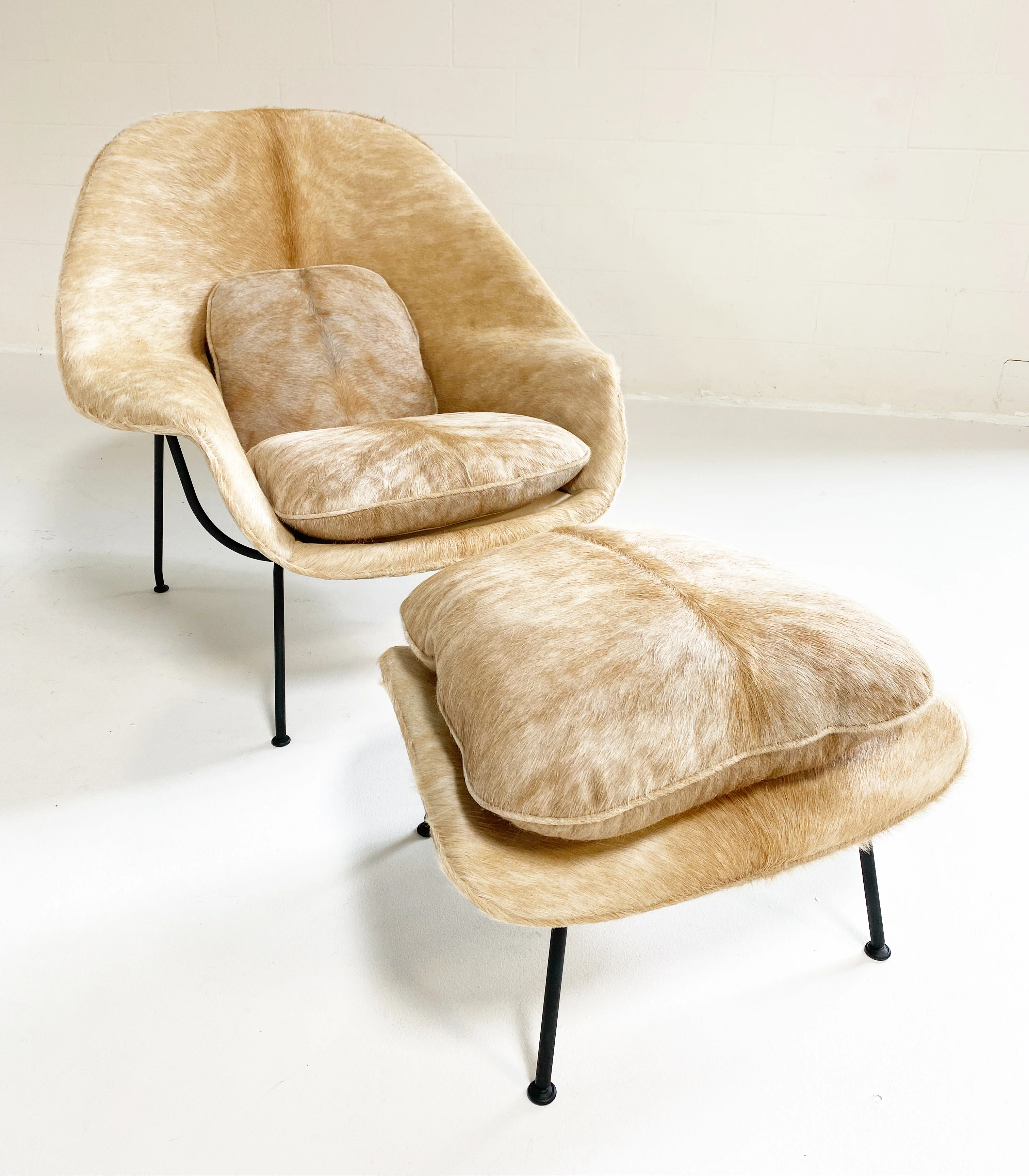 One-of-a-Kind Womb Chair and Ottoman in Brazilian Cowhide - Image 4