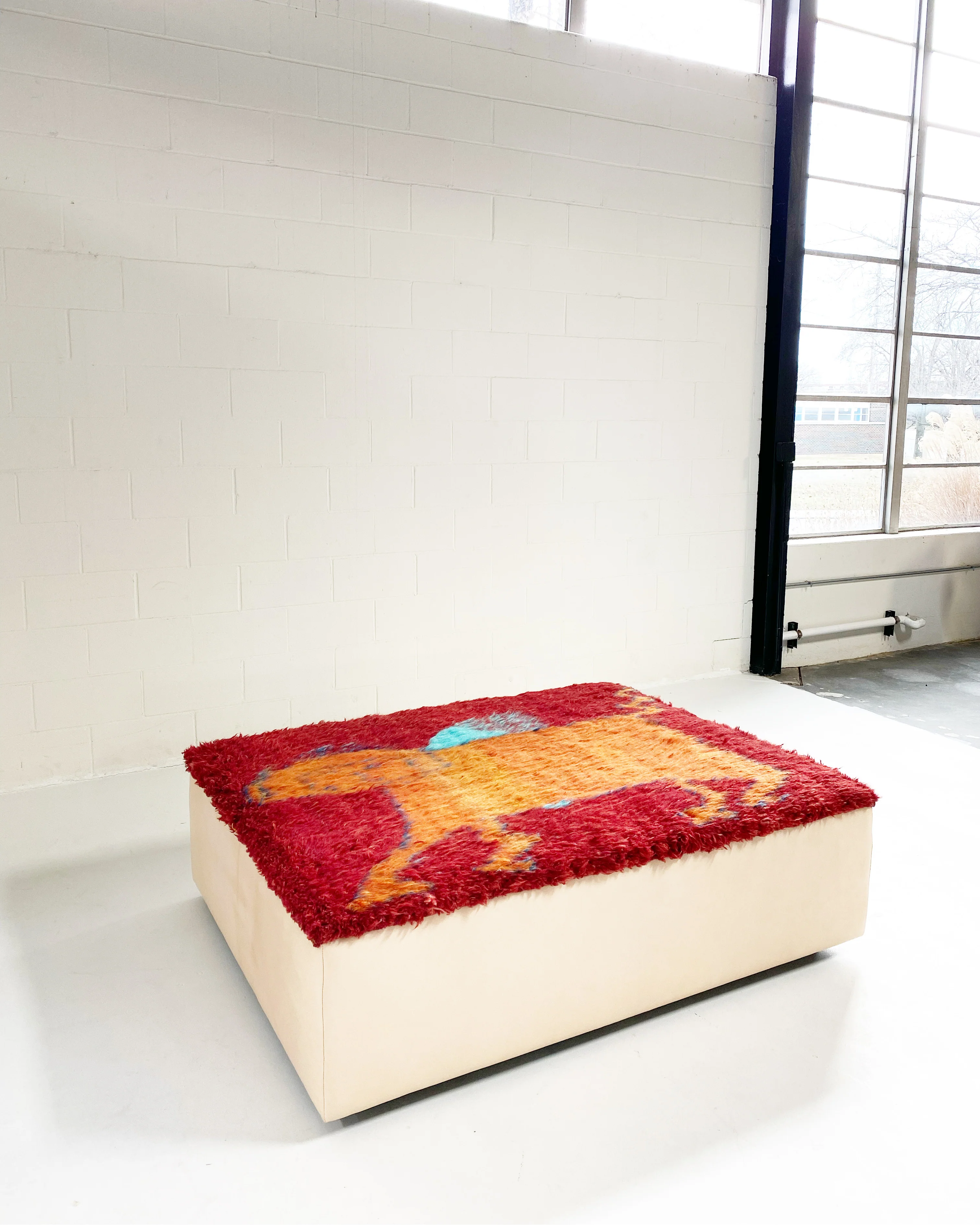 One-of-a-Kind Ottoman with Vintage Qashqai Gabbeh Rug from Iran - Image 11