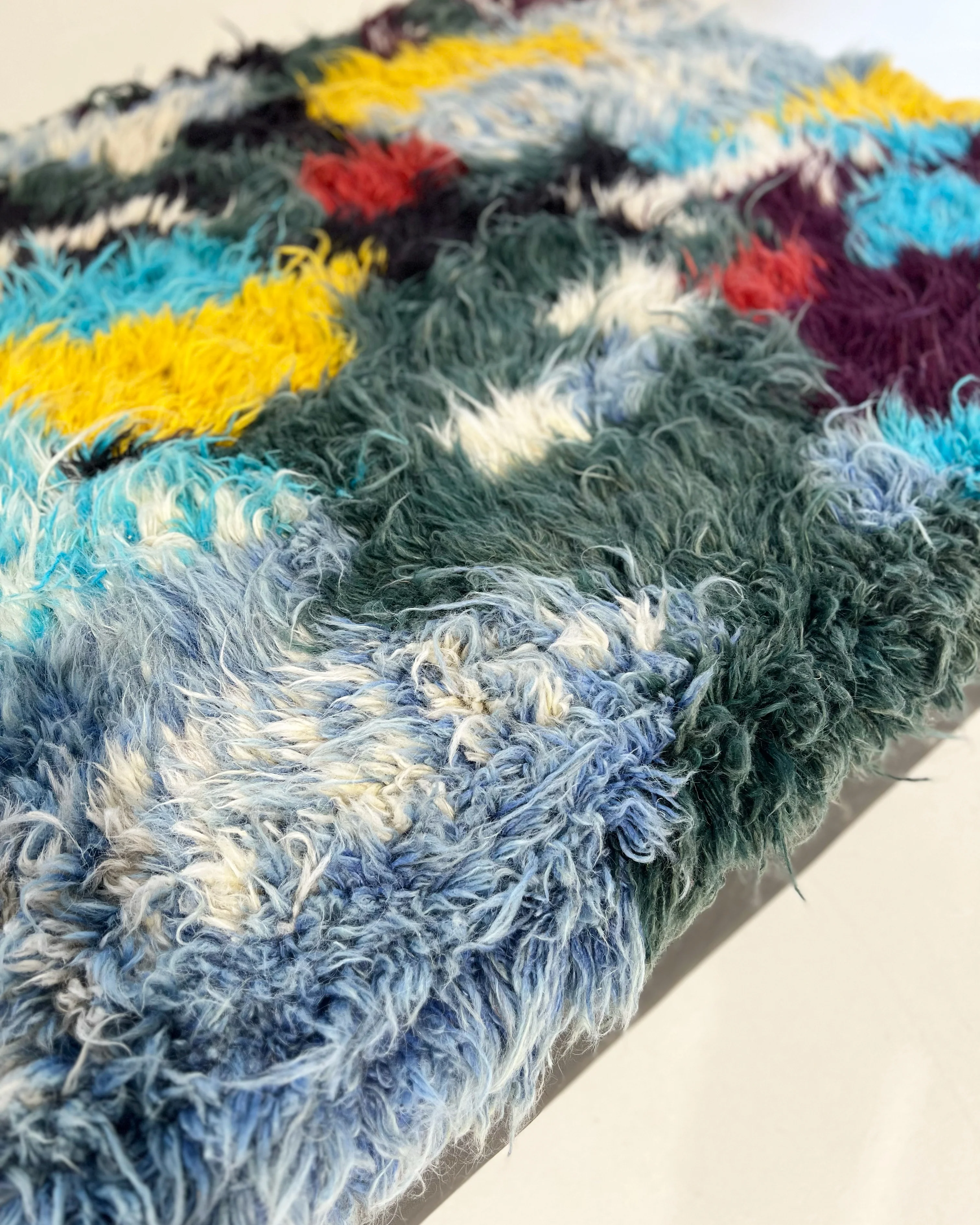 One-of-a-Kind Ottoman with Vintage Qashqai Gabbeh Rug from Iran - Image 8