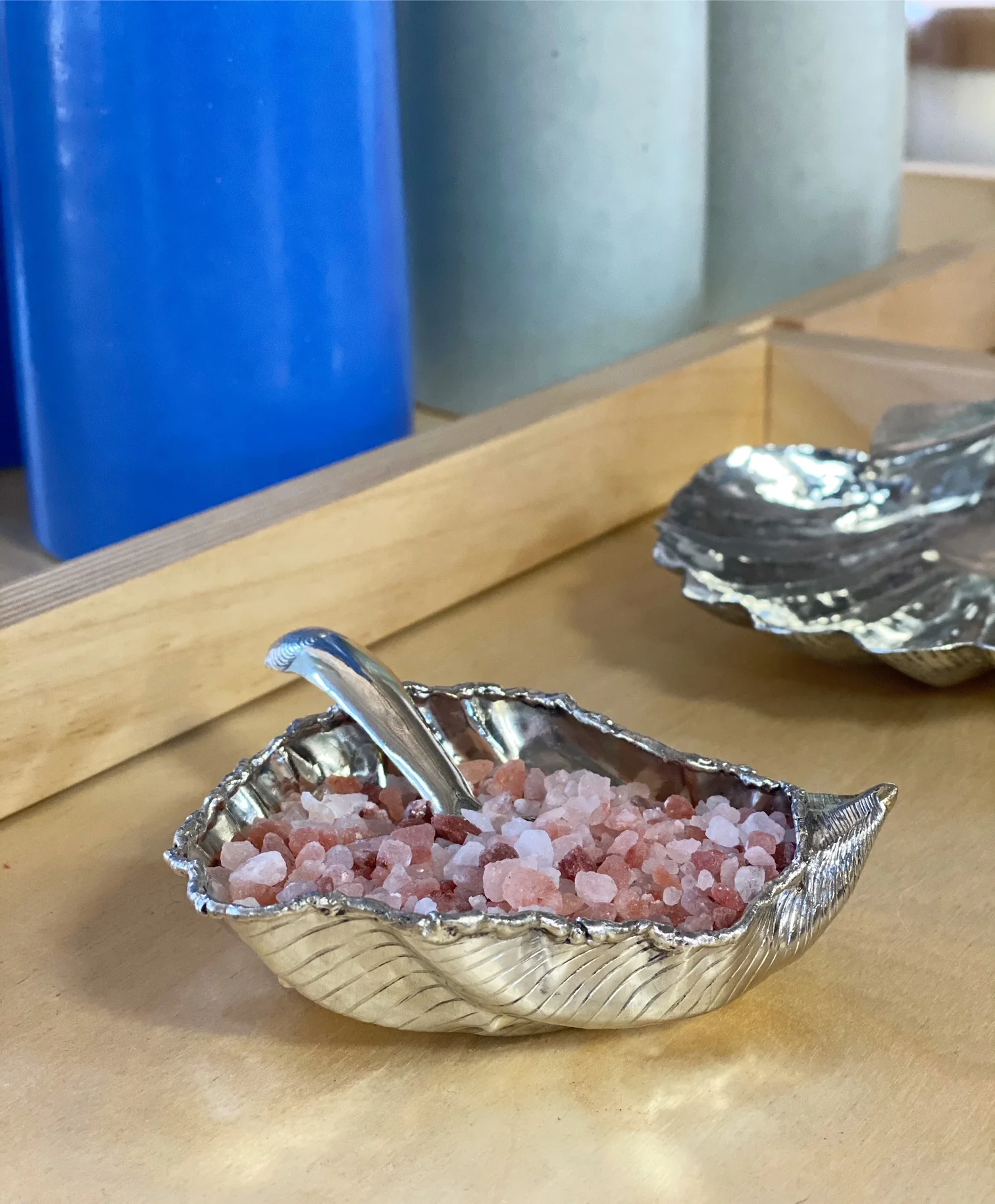 Oyster Shell Salt and Pepper Well - Image 7