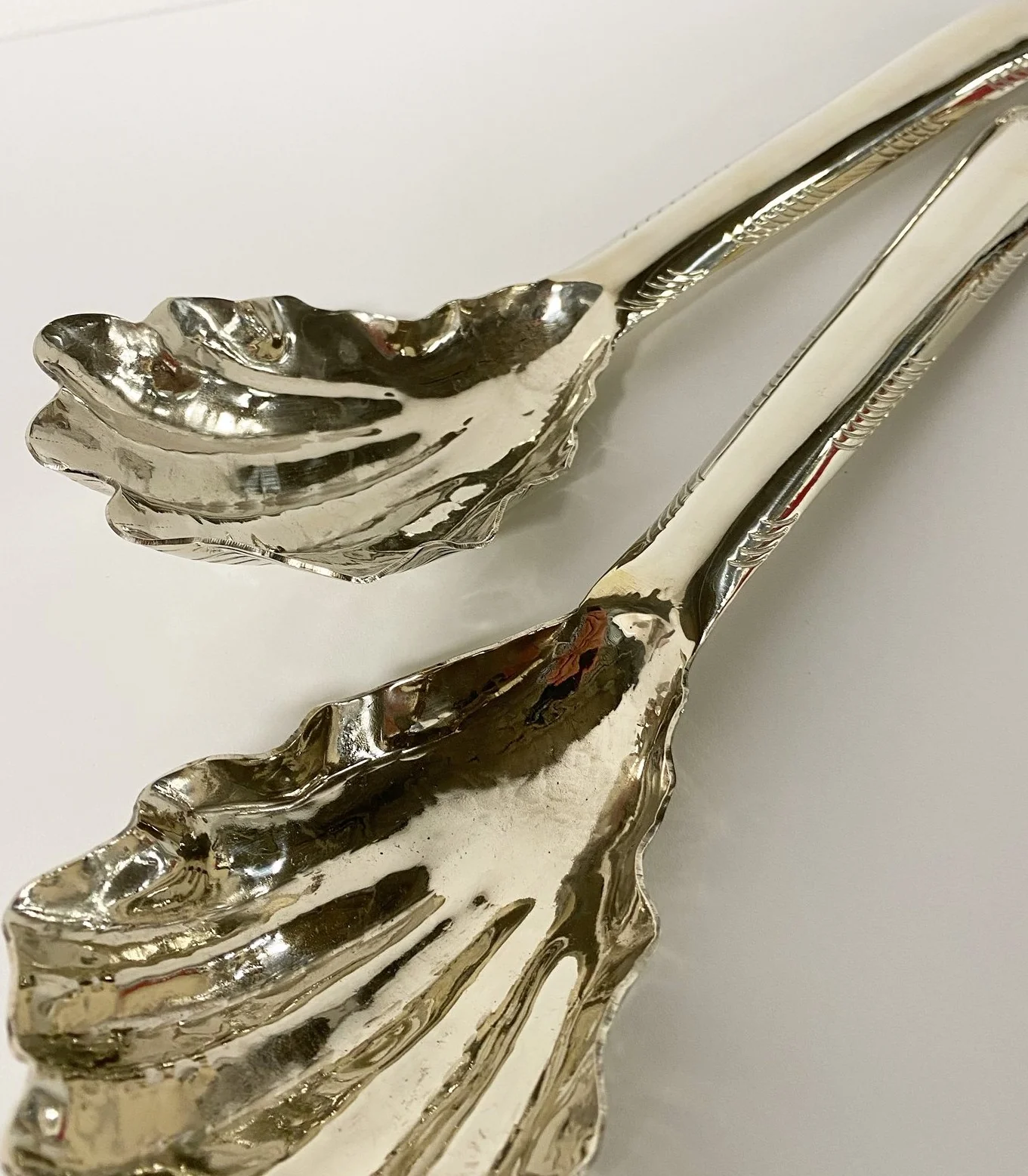 Oyster Shell Serving Set - Image 6
