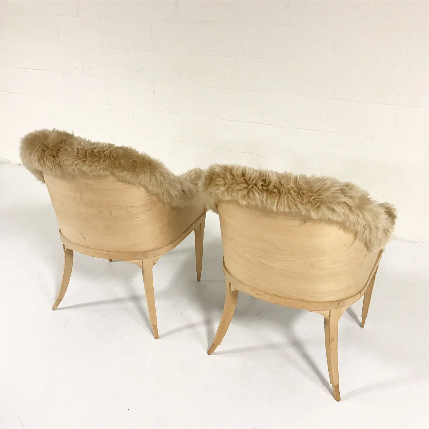 Barrel Chairs in New Zealand Sheepskin, pair - Image 7