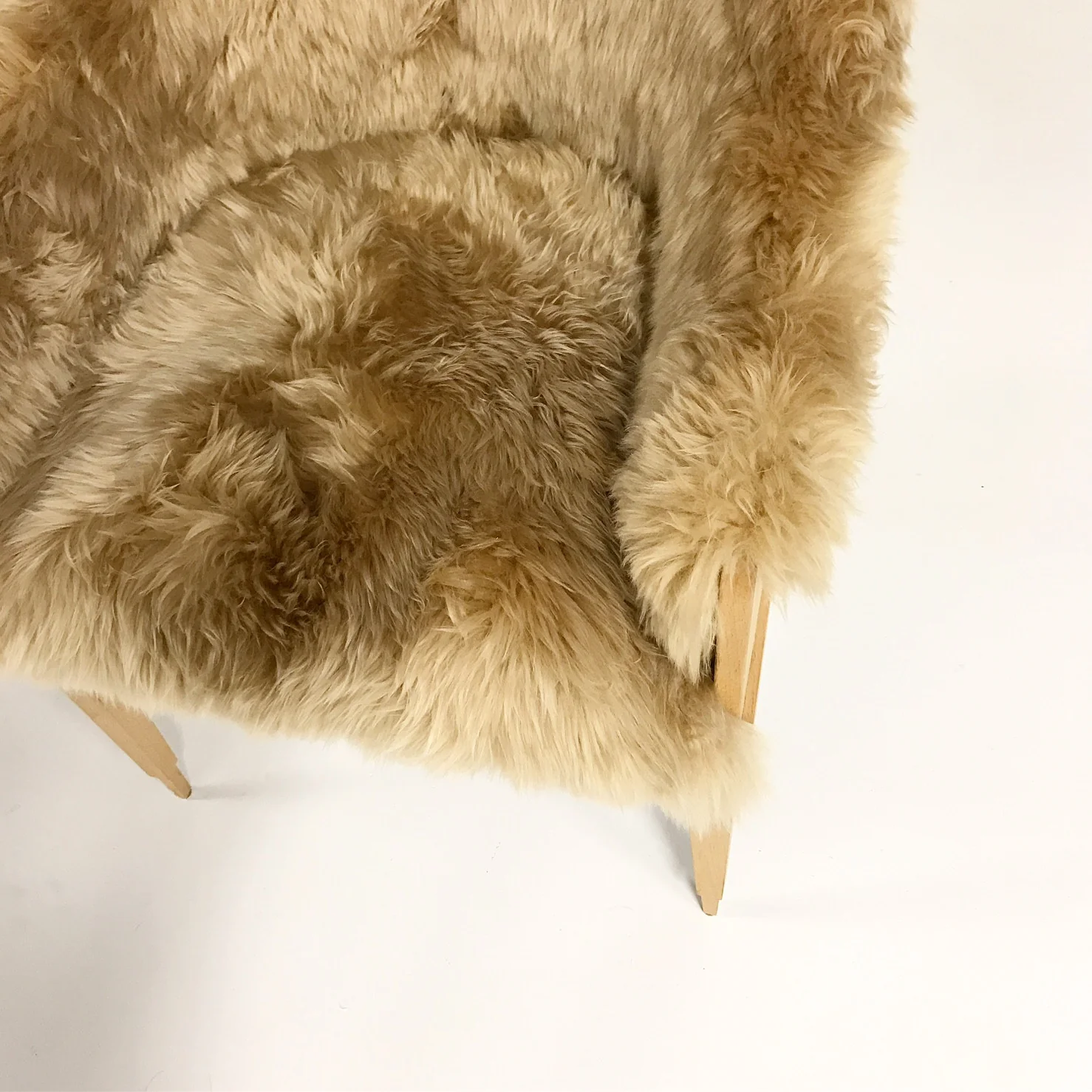 Barrel Chairs in New Zealand Sheepskin, pair - Image 8