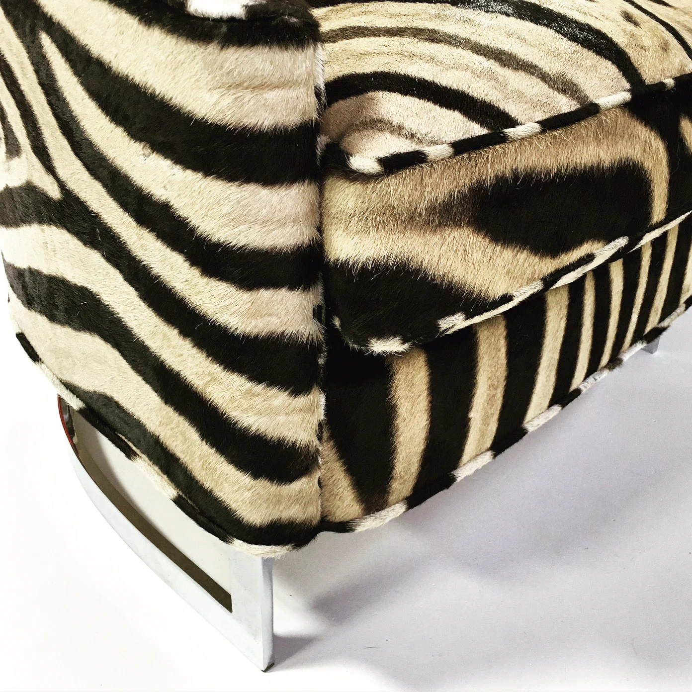Club Chairs in Zebra Hide, pair - Image 2
