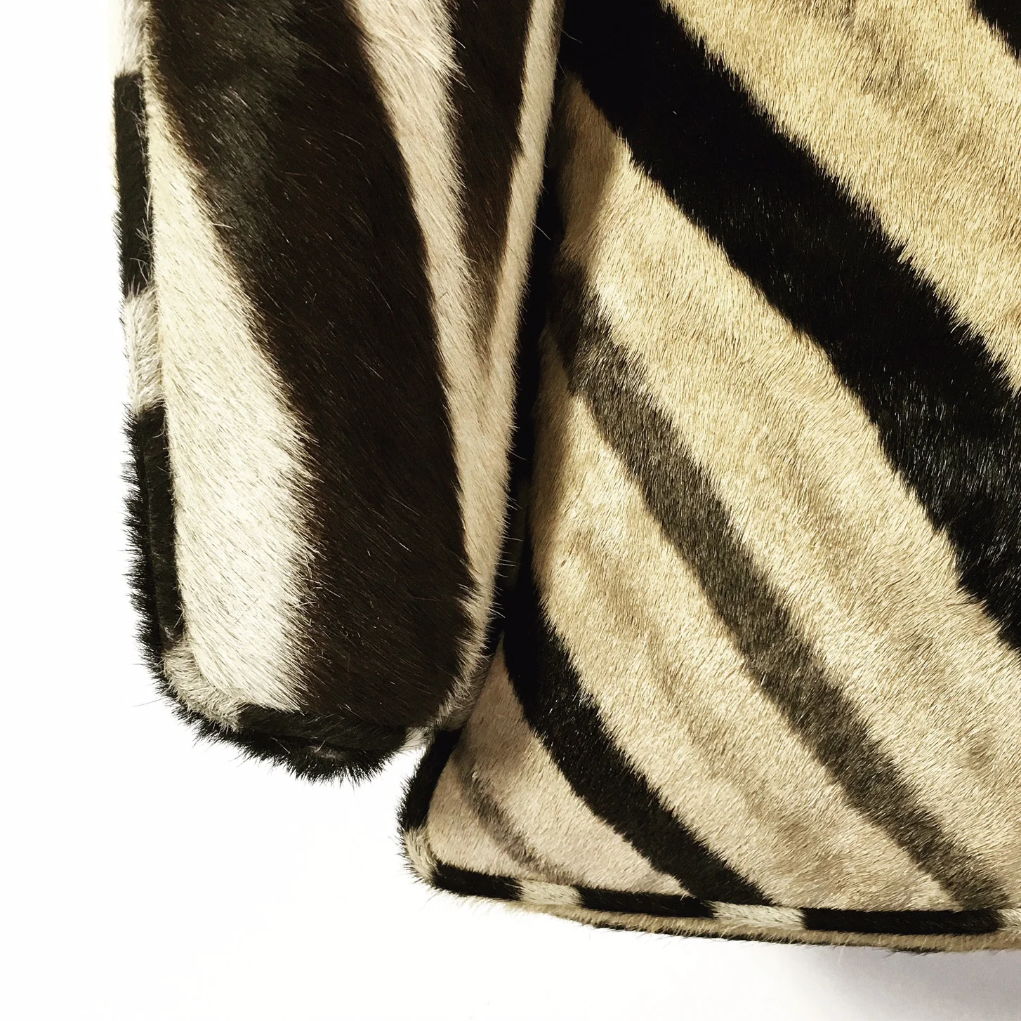 Club Chairs in Zebra Hide, pair - Image 7