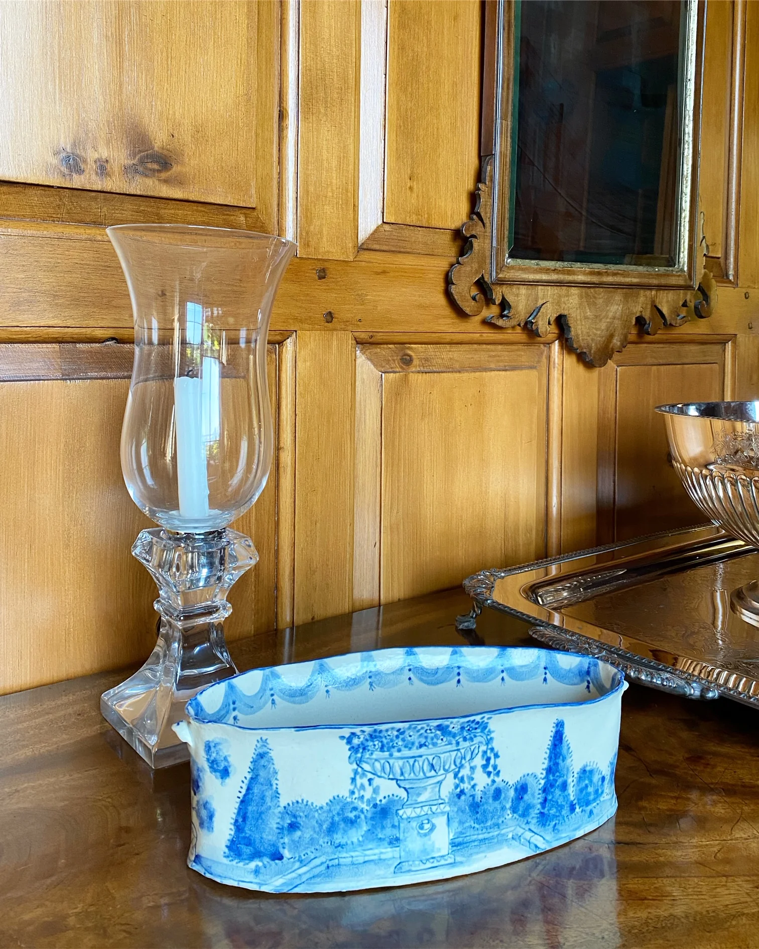 Pleasure Garden Vase. - Image 3