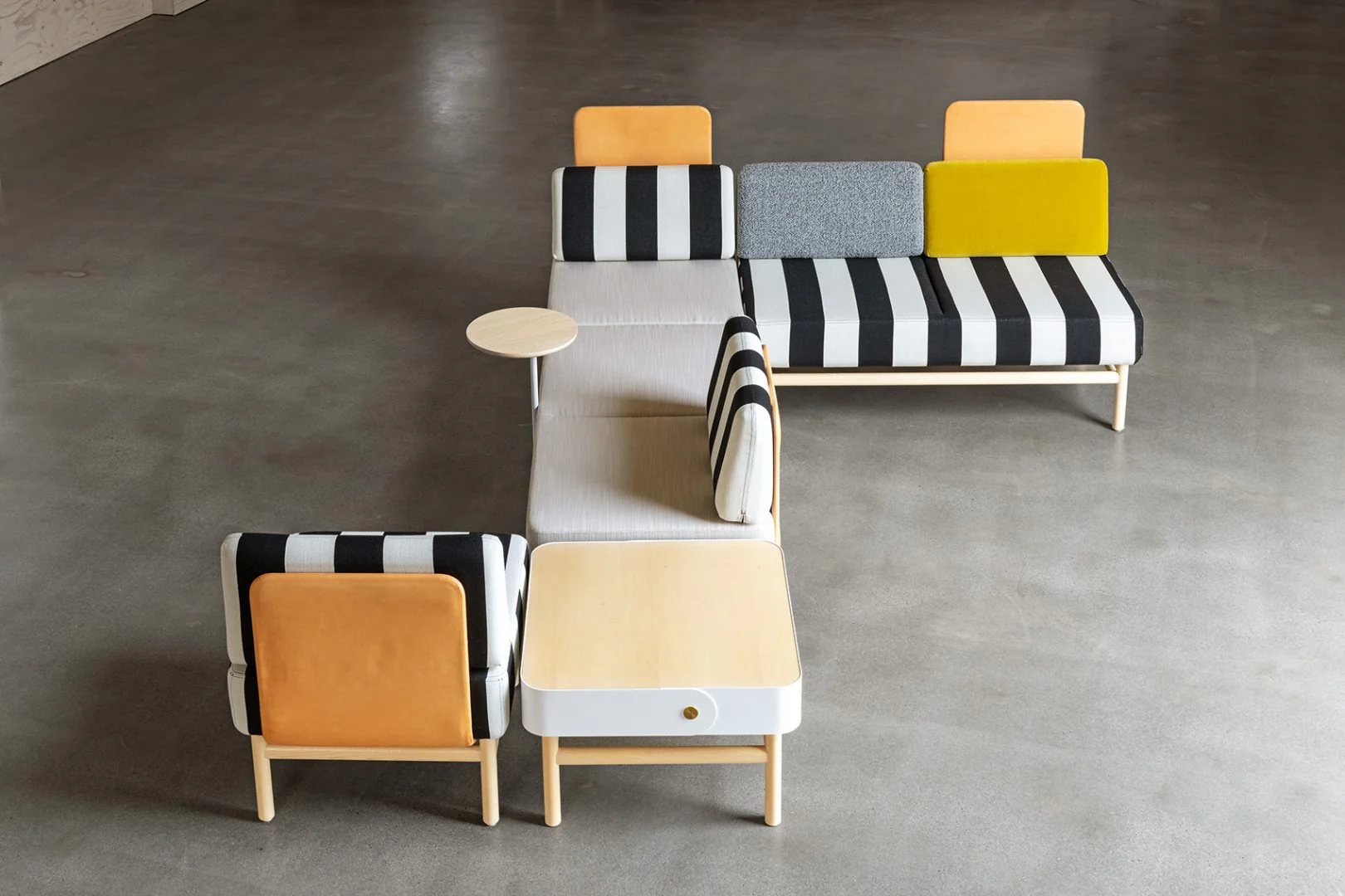 Pop Modular Sofa - Image 12