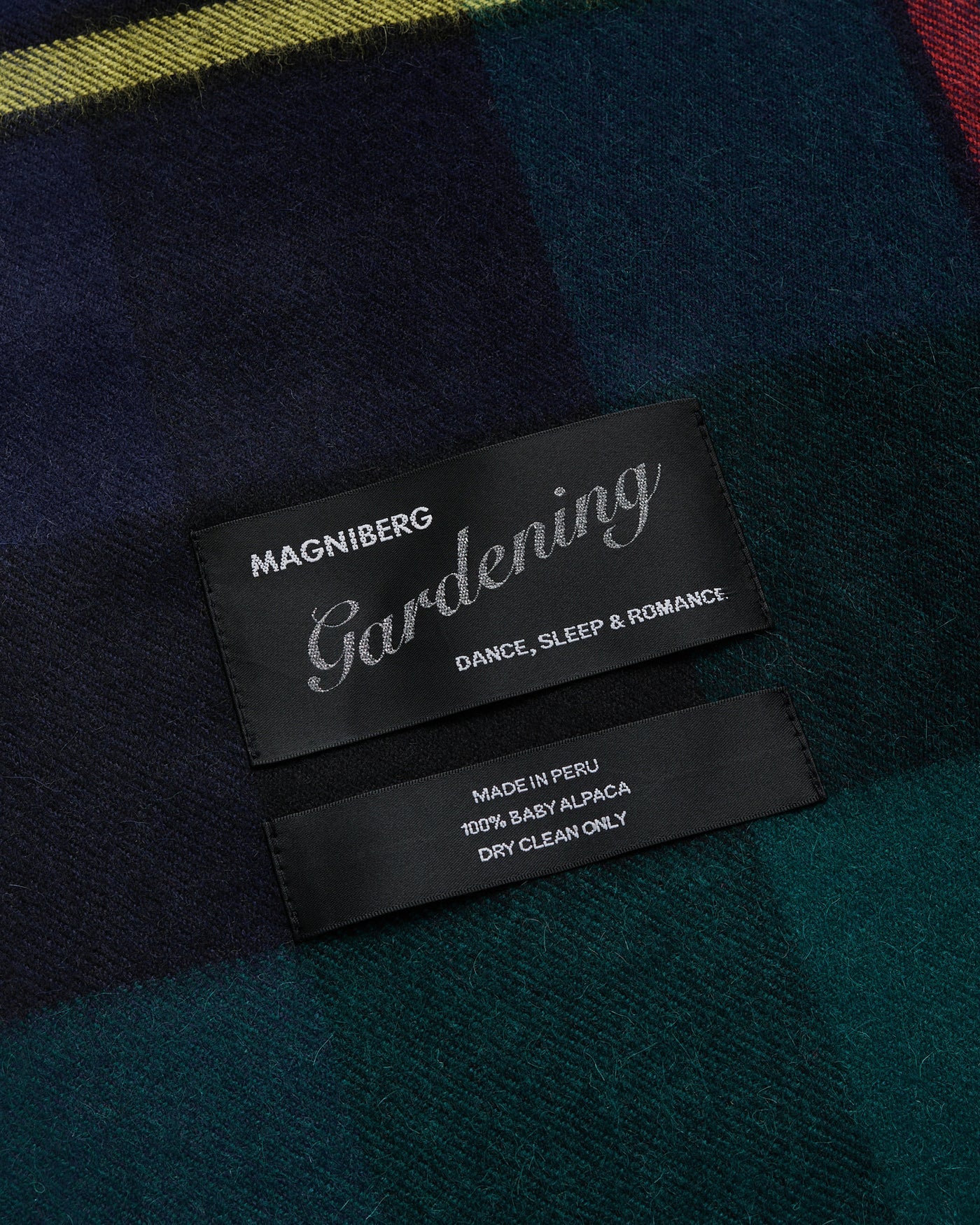 Queen Blanket, Scottish Green Tartan - Image 3