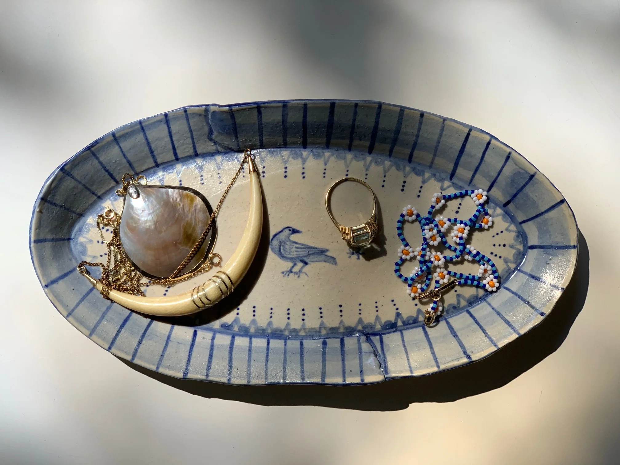 Raven Small Platter - Image 5