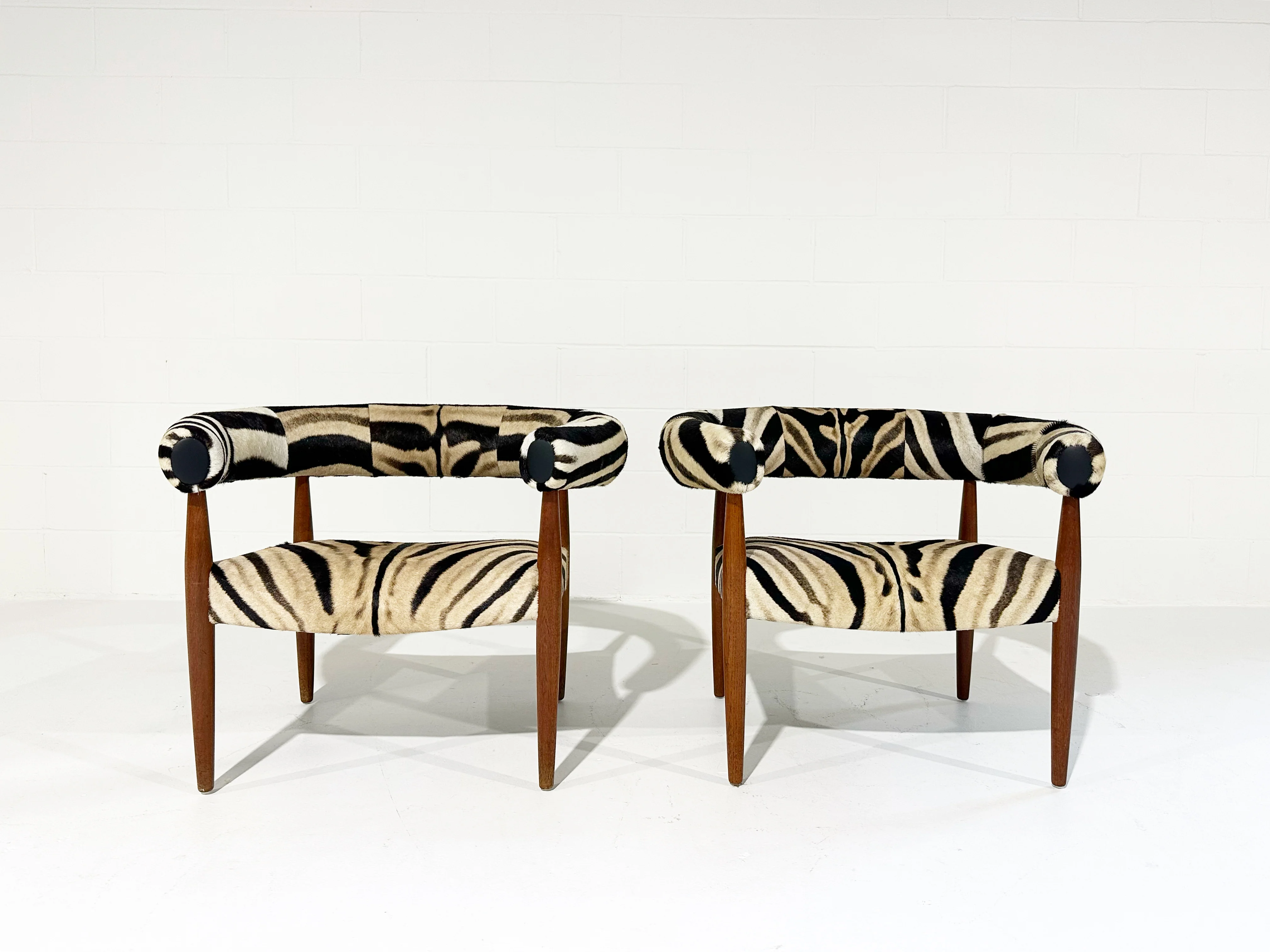 Ring Lounge Chairs in Zebra Hide - Image 11