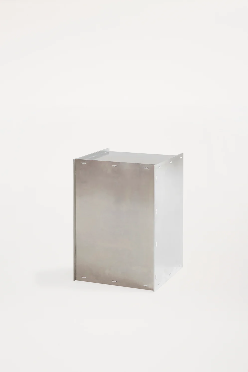 Rivet Box Table | Aluminum - Image 7