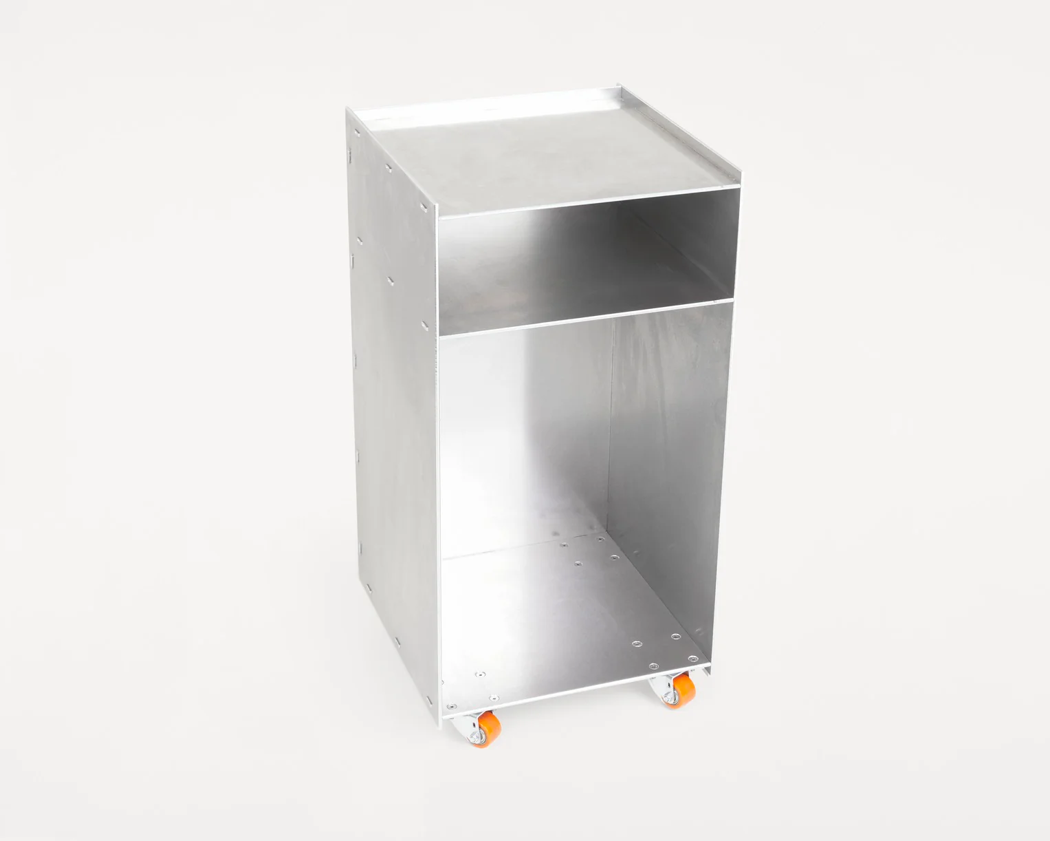 Rivet Cart | Aluminum - Image 10