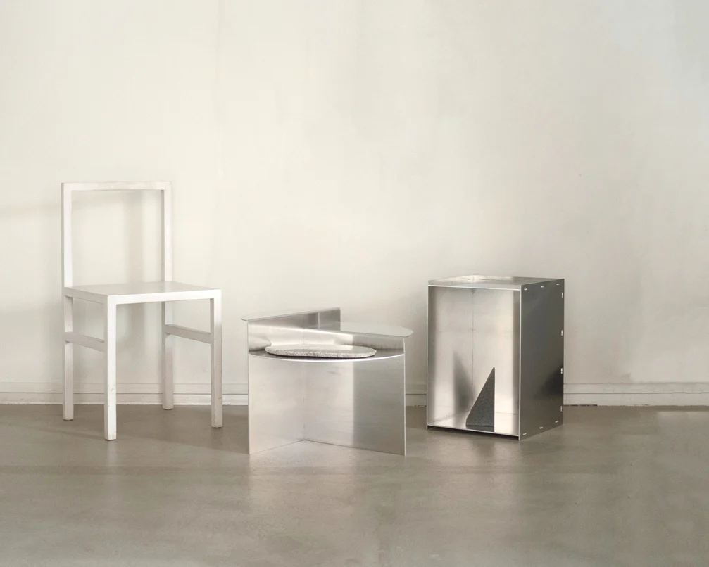 Rivet Side Table | Aluminum - Image 11