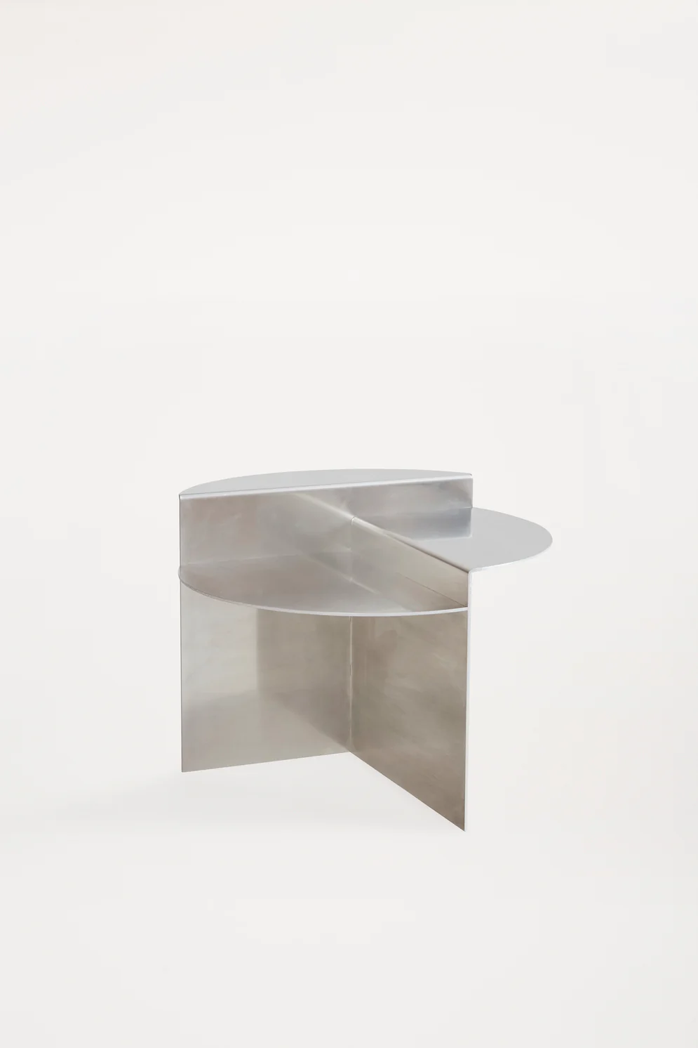Rivet Side Table | Aluminum - Image 3