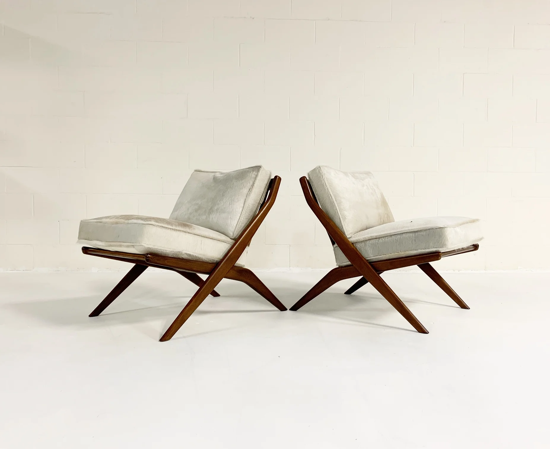 Scissor Chairs with Brazilian Cowhide Cushions, pair - Image 4