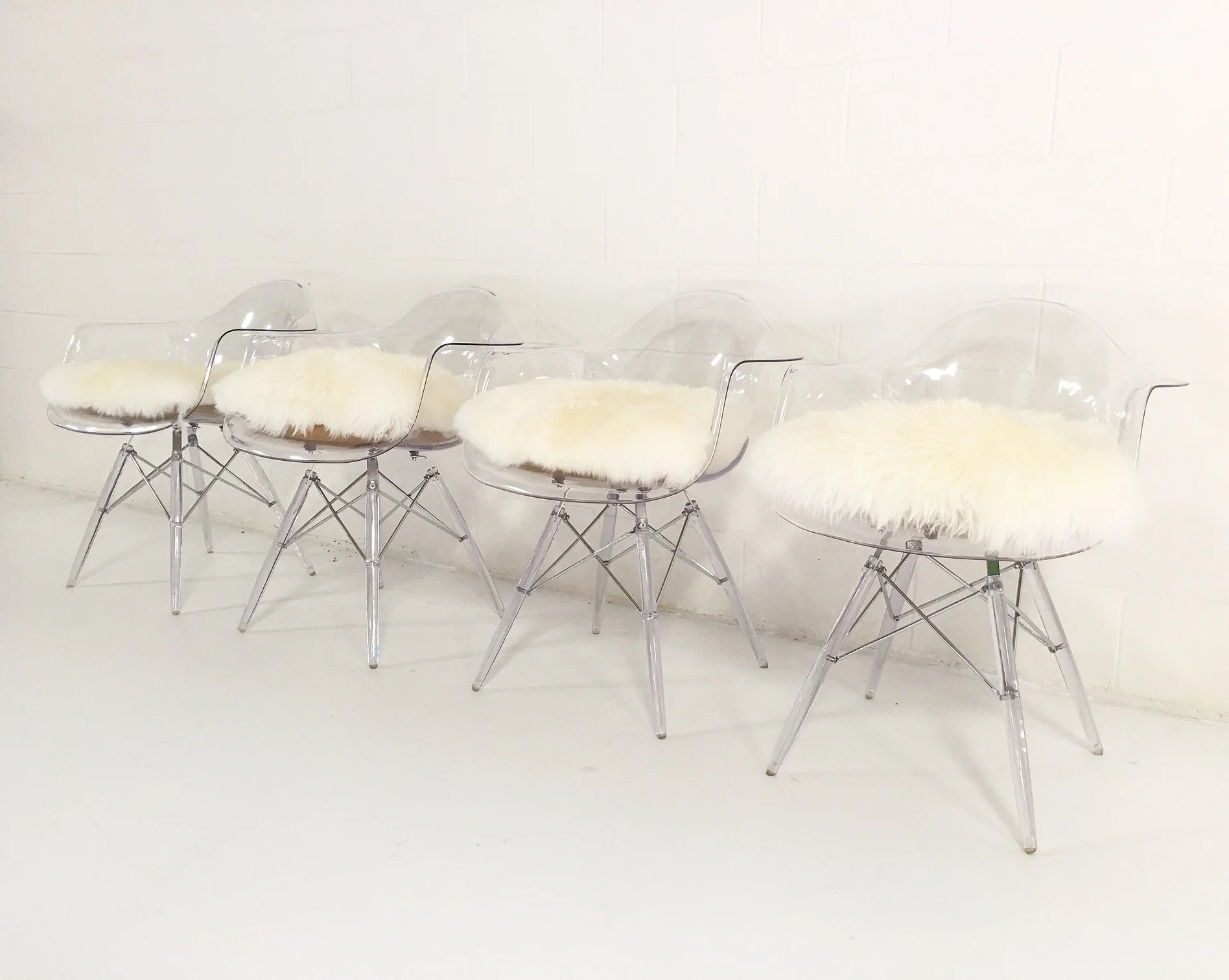 Mid-Century Style Lucite Chairs with Sheepskin Cushions, set of 4 - Image 4