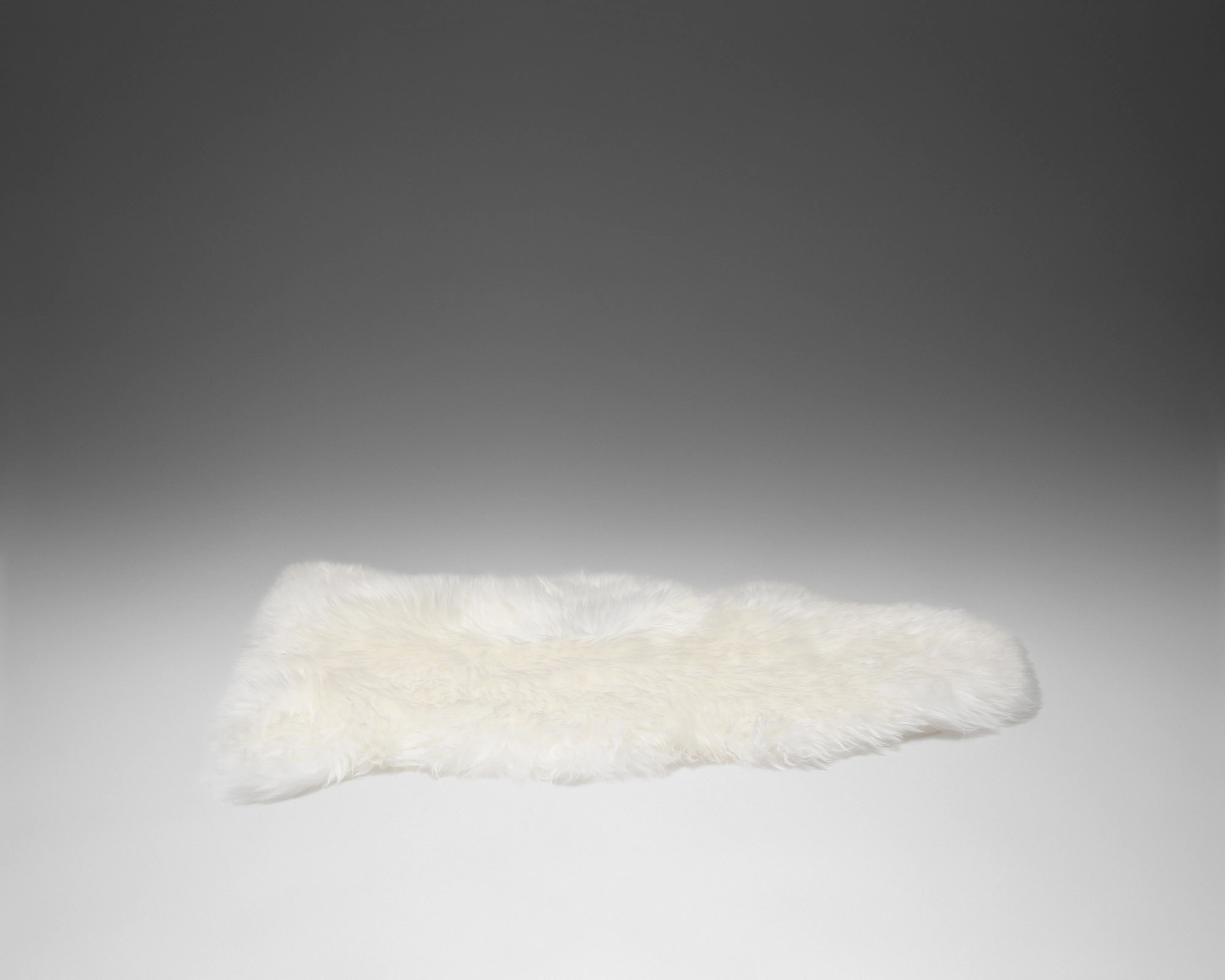 New Zealand Sheepskin Rug - Ivory - Image 3