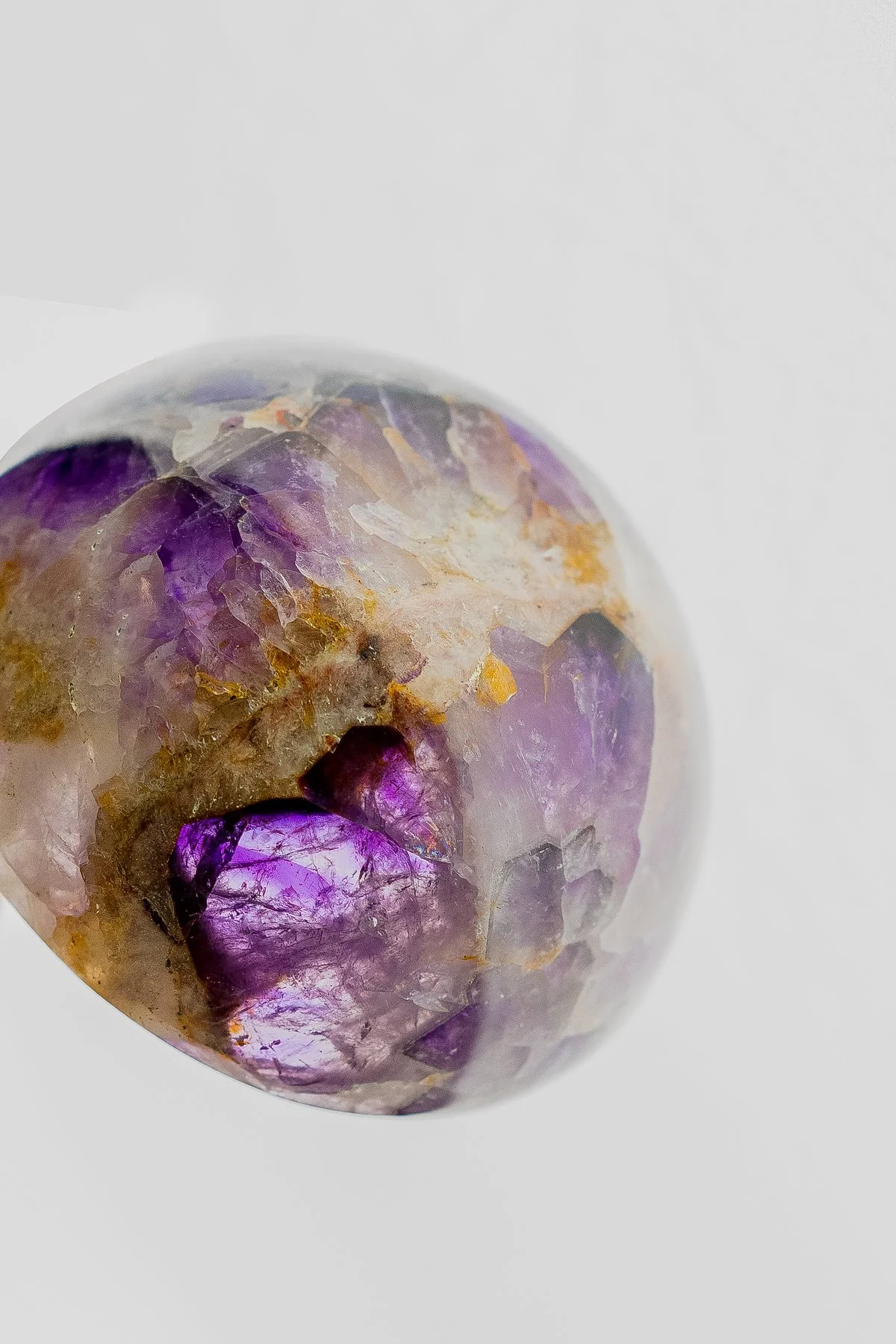Small Amethyst Bowl - Image 3